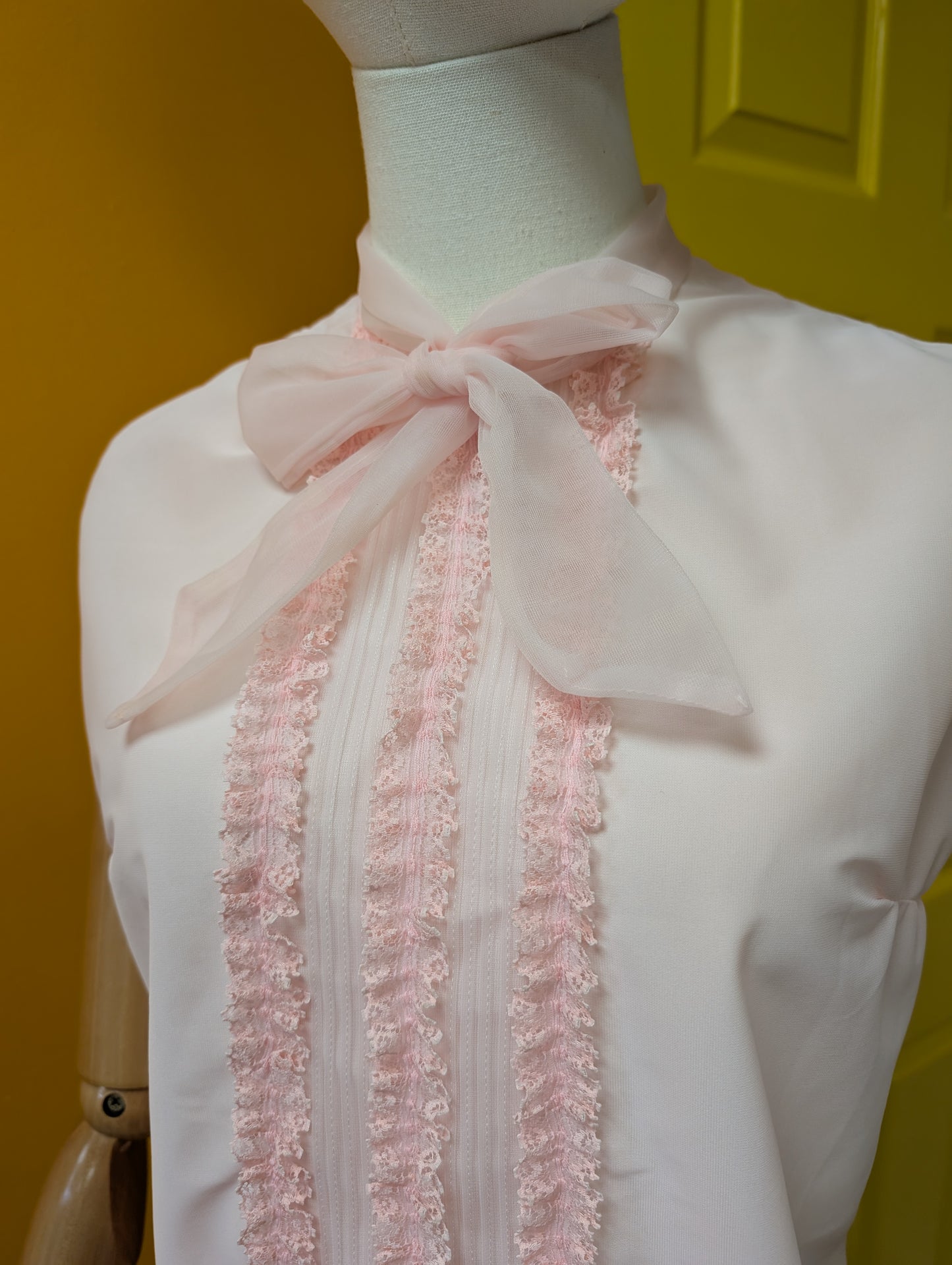 1960s pink nylon top - M/12/14