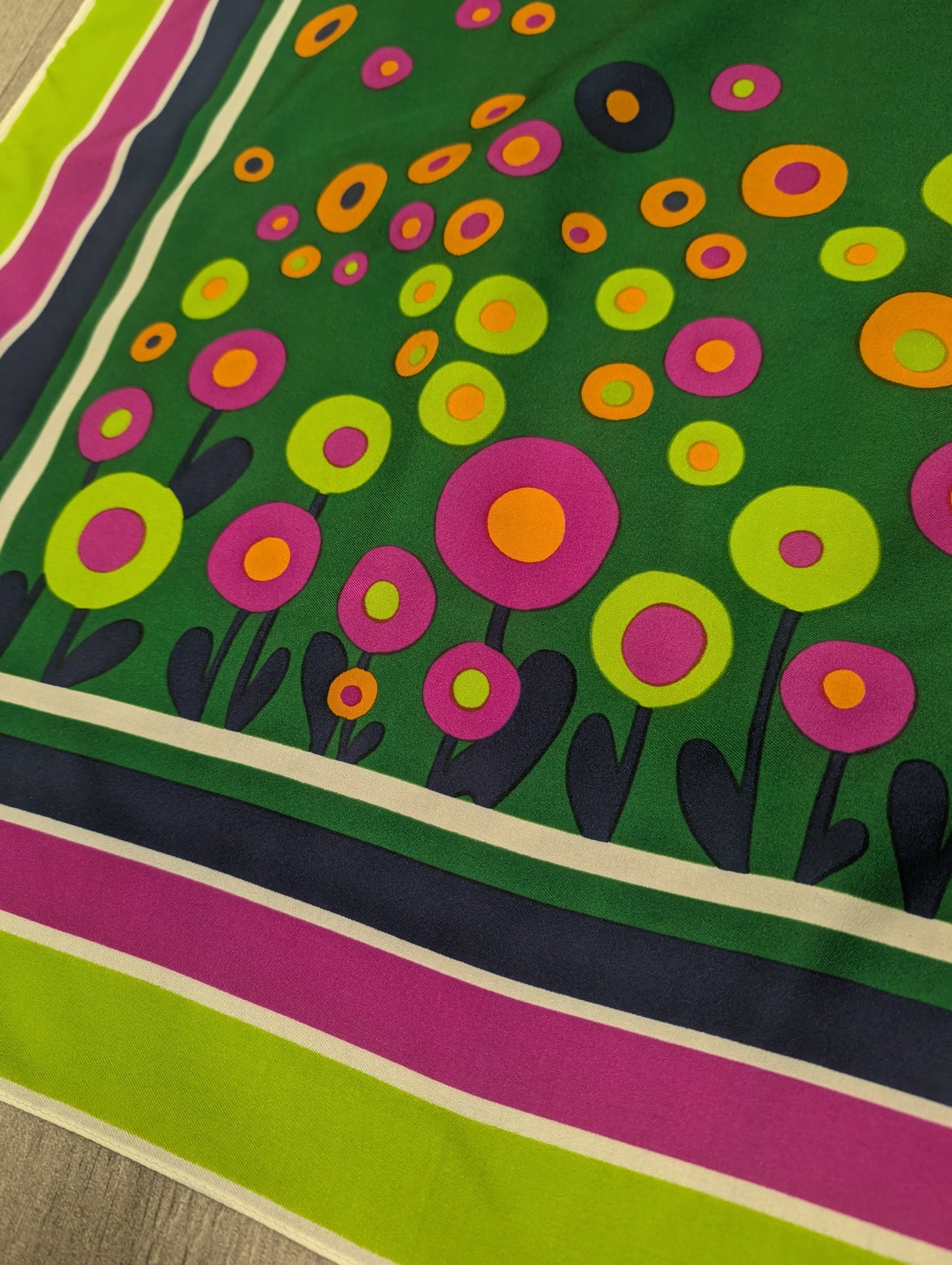 1970s psychedelic flower scarf