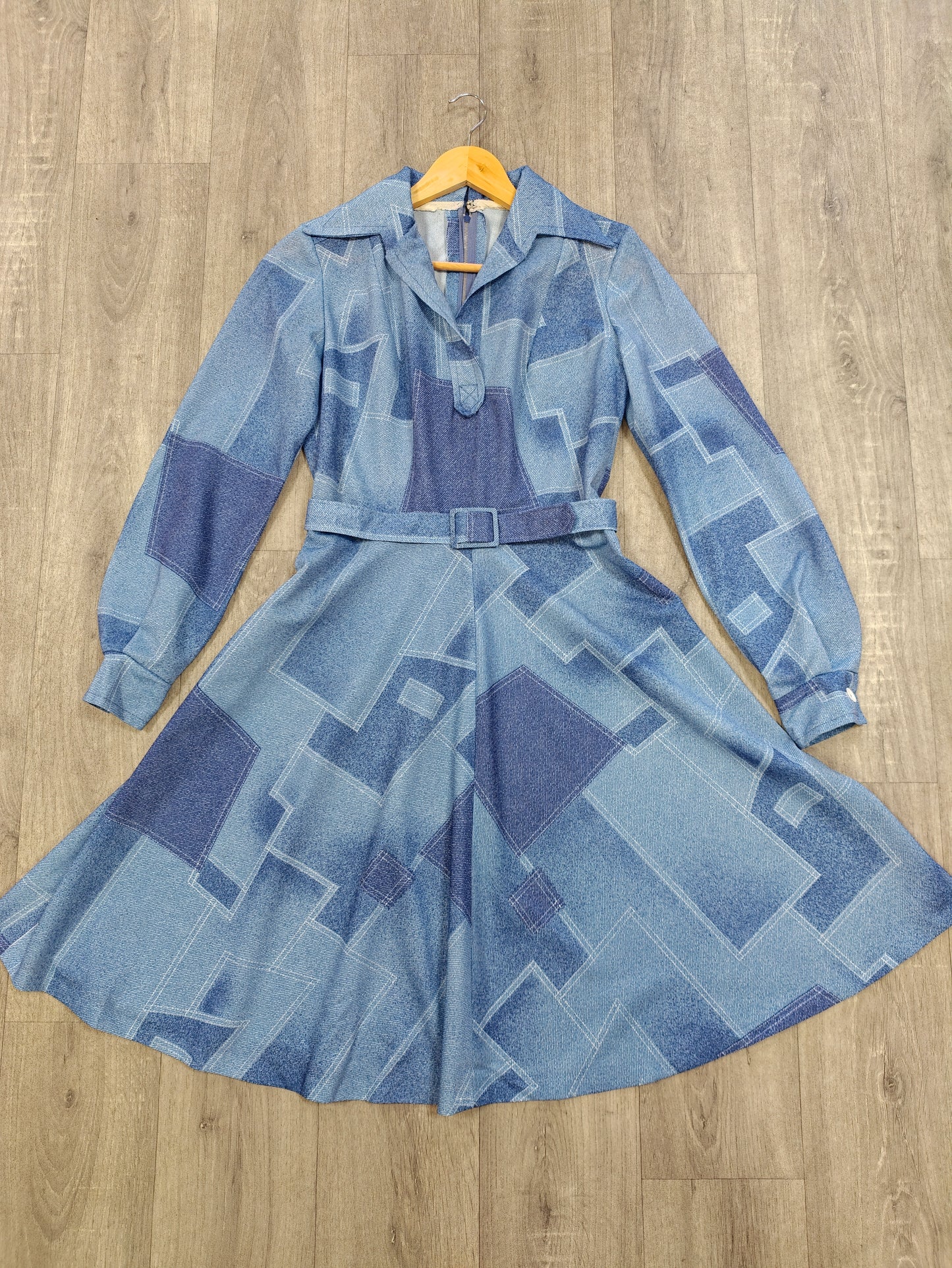1970s blue patchwork print dress & belt - M/12