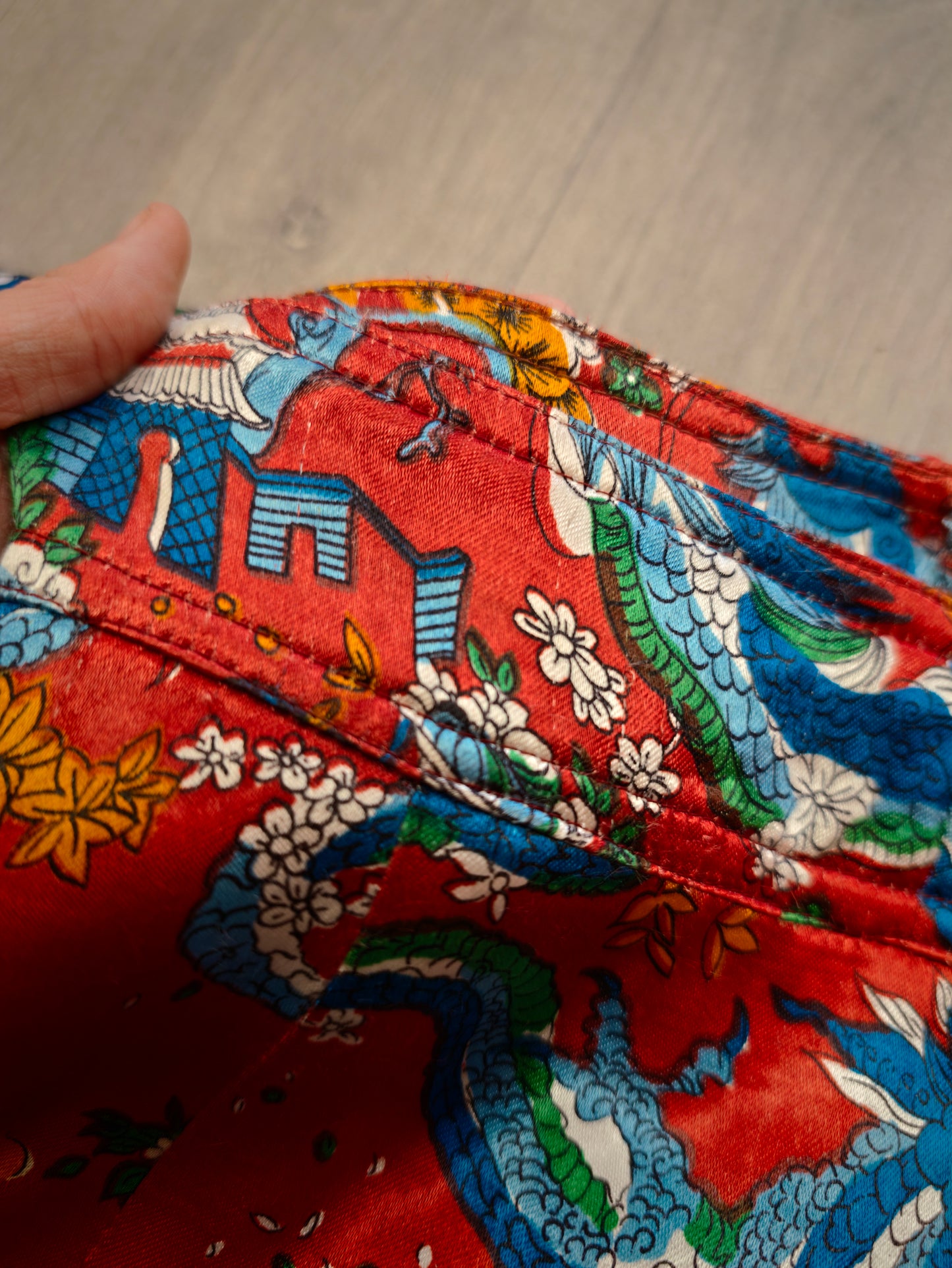 60s/70s Radley Chinese dragon print skirt - 24" waist