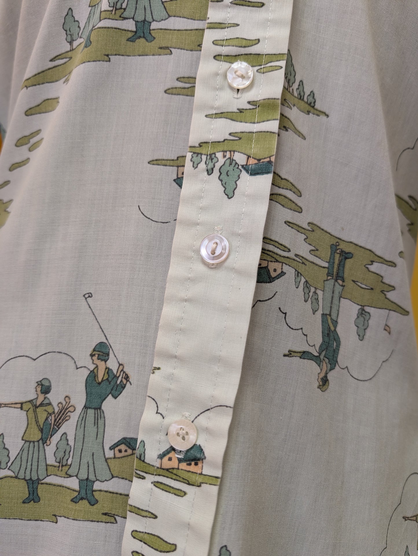 1970s Brutus novelty Art Deco golf print dagger collar shirt