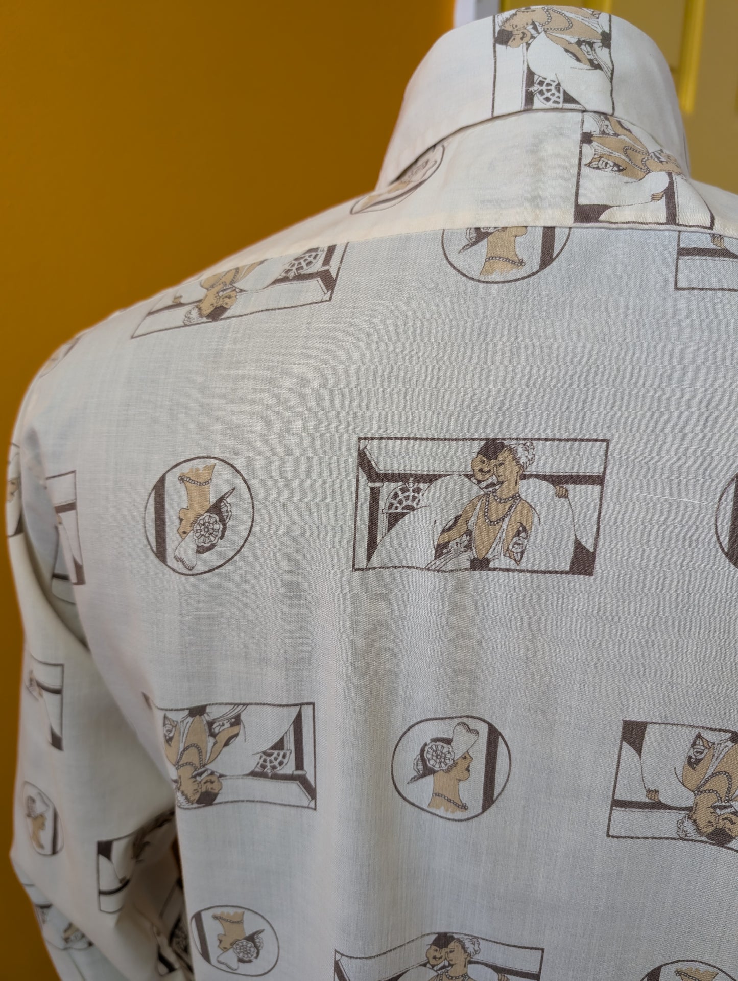 1970s Dickens novelty Art Deco print shirt