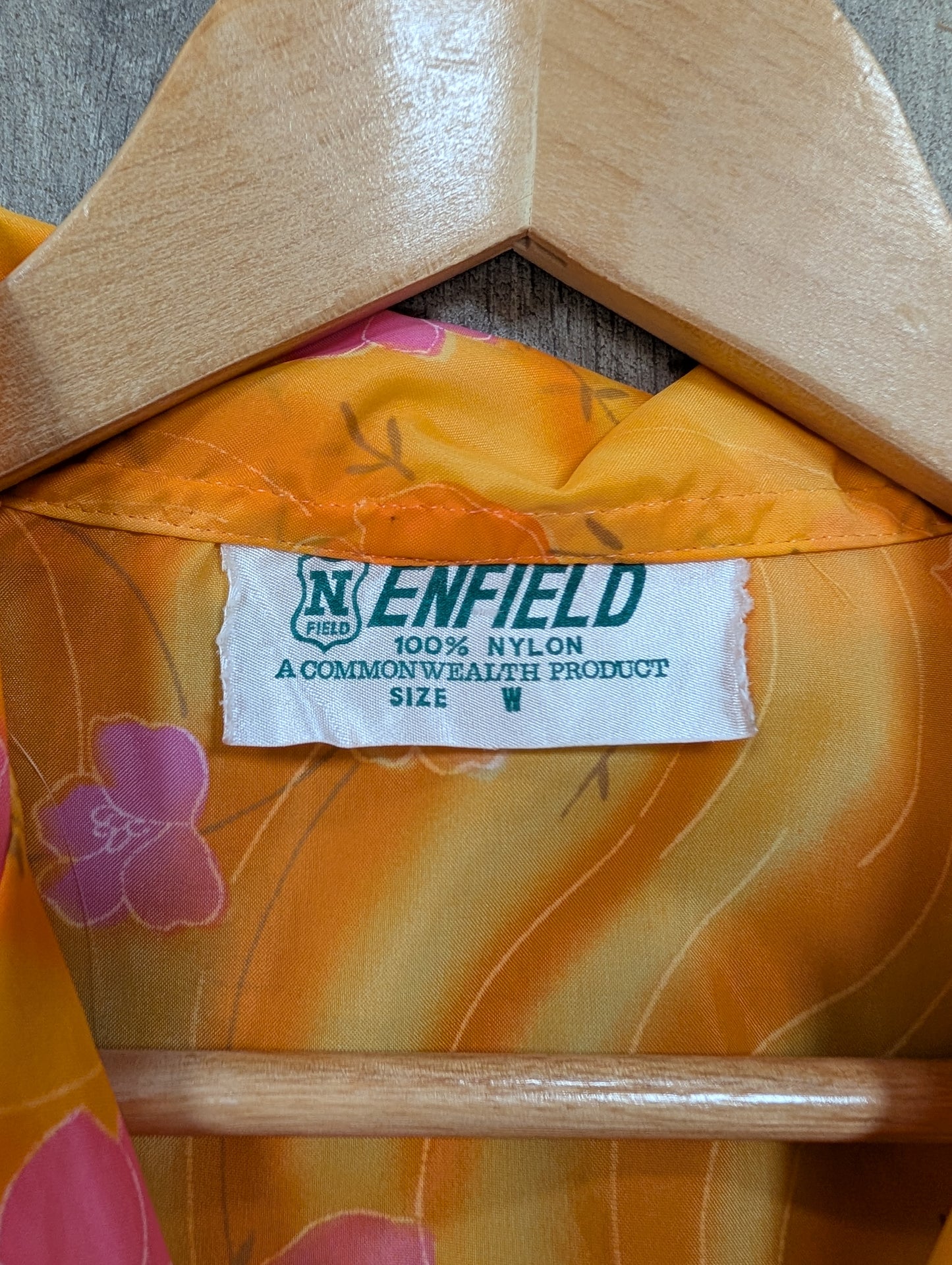 1960s Enfield floral orange & pink nylon house coat - M