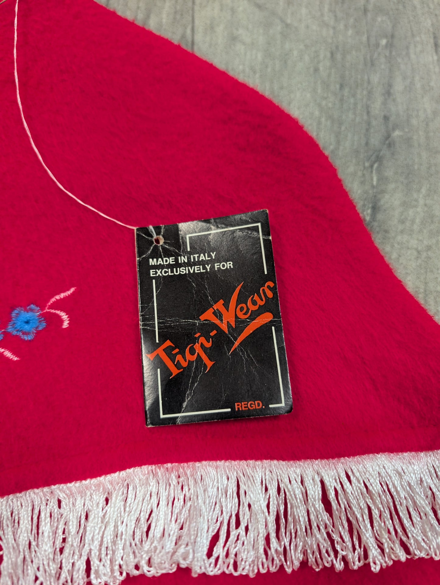 Deadstock 1980s Tigi Wear red embroidered fringed jumper - S