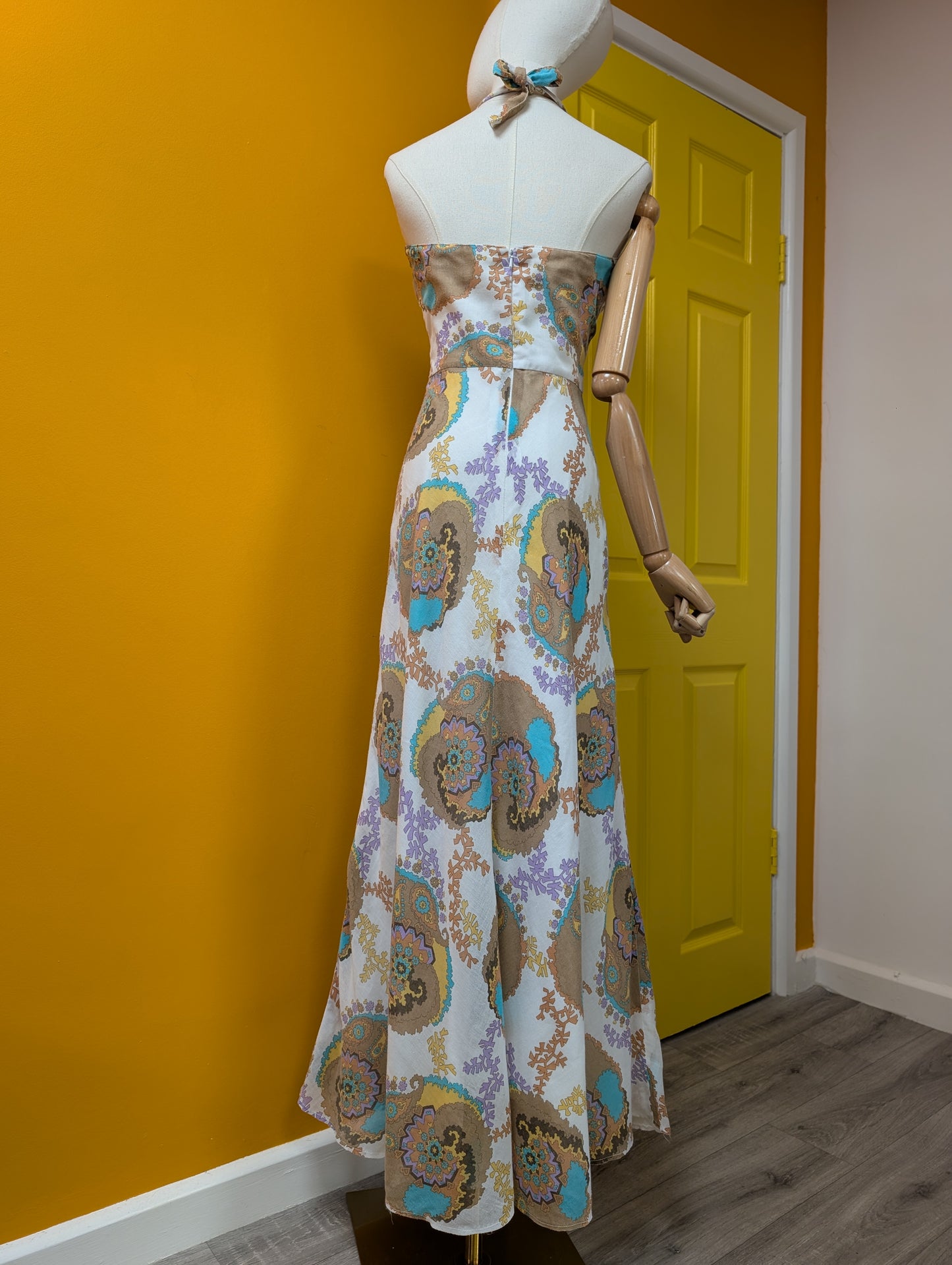 1970s psychedelic halter neck maxi dress - S/8