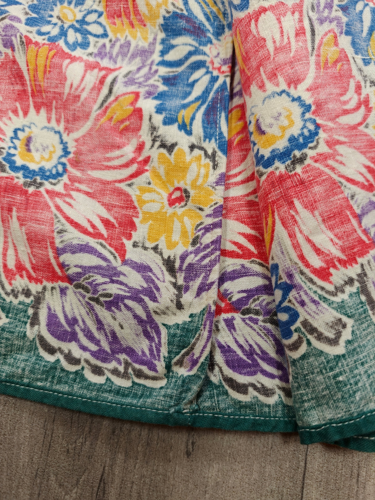 1940s floral cotton chore smock/housecoat