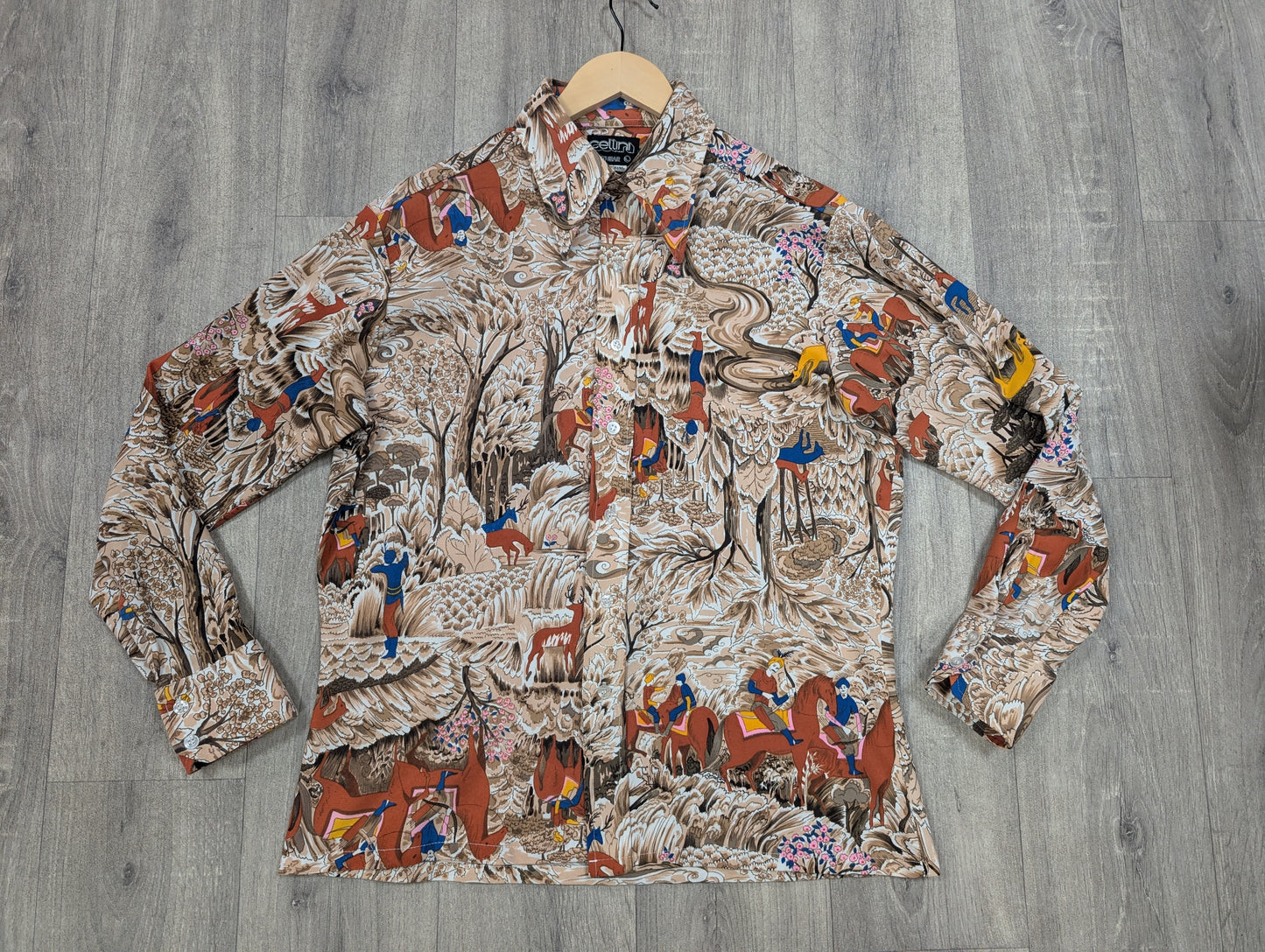 1970s Cellini novelty print dagger collar shirt