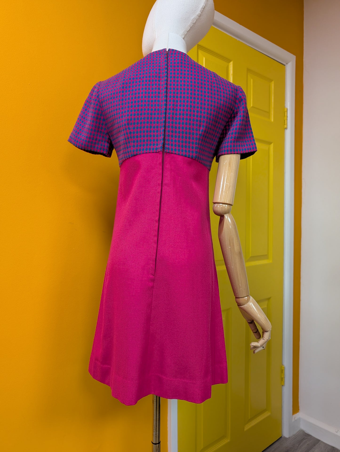 1960s pink wool mini dress - XS/S/6/8