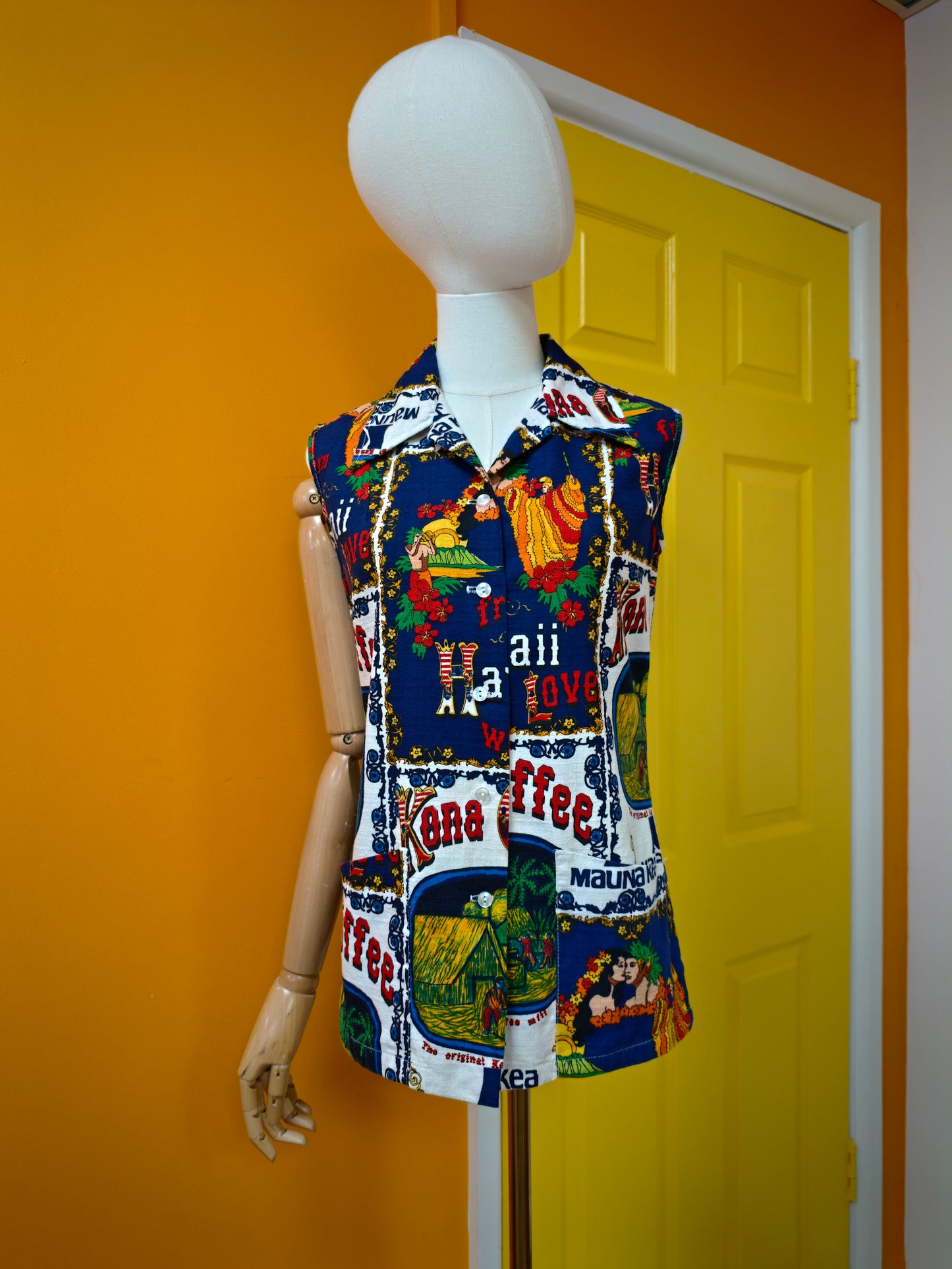 1970s Hawaiian 'Kona Coffee' novelty print top - S