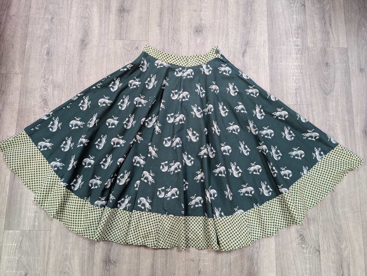 1970s Sunset full circle novelty fruit & gingham print cotton skirt - 27.5" waist