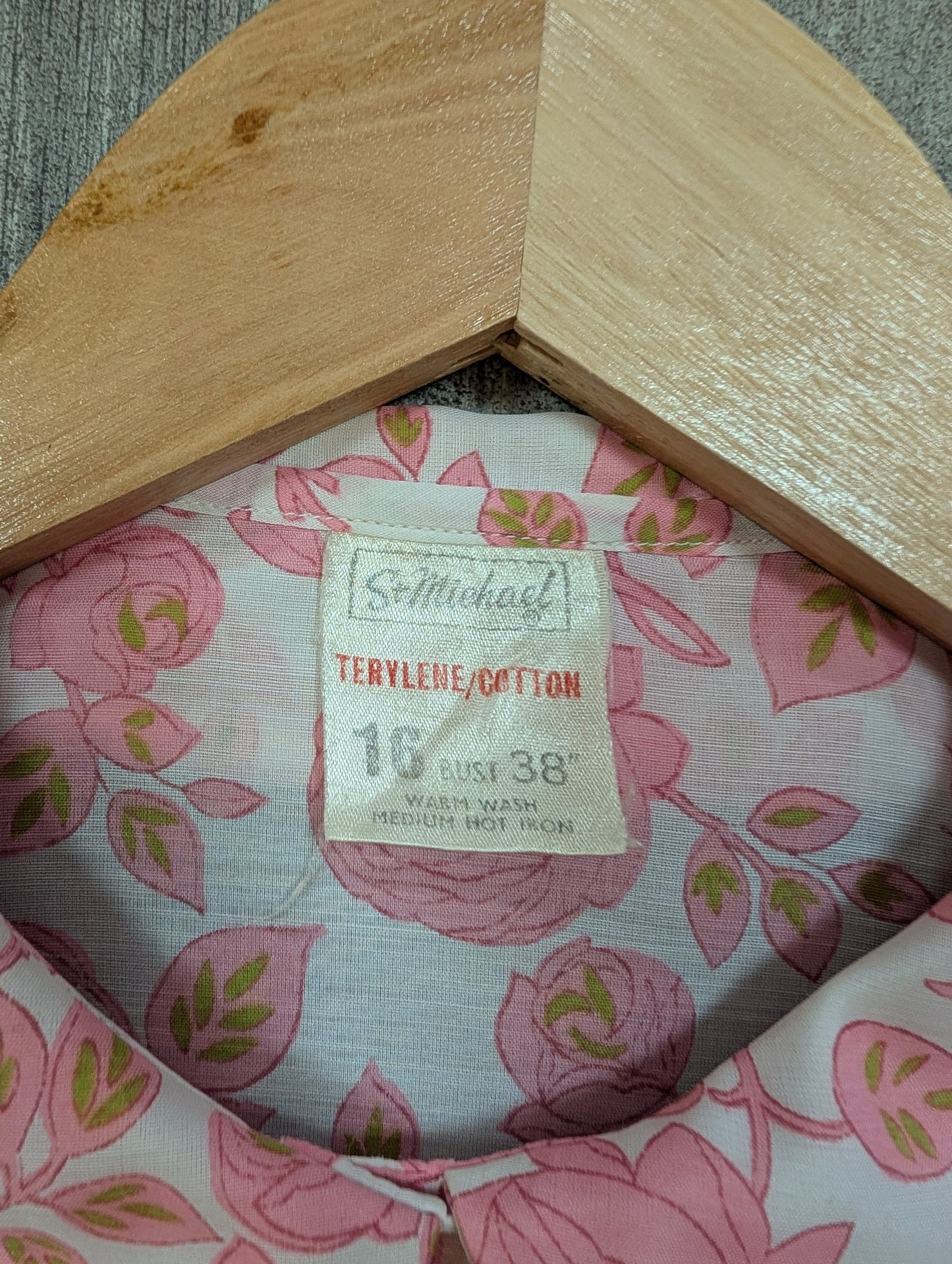 1960s St Michael pink floral blouse - M