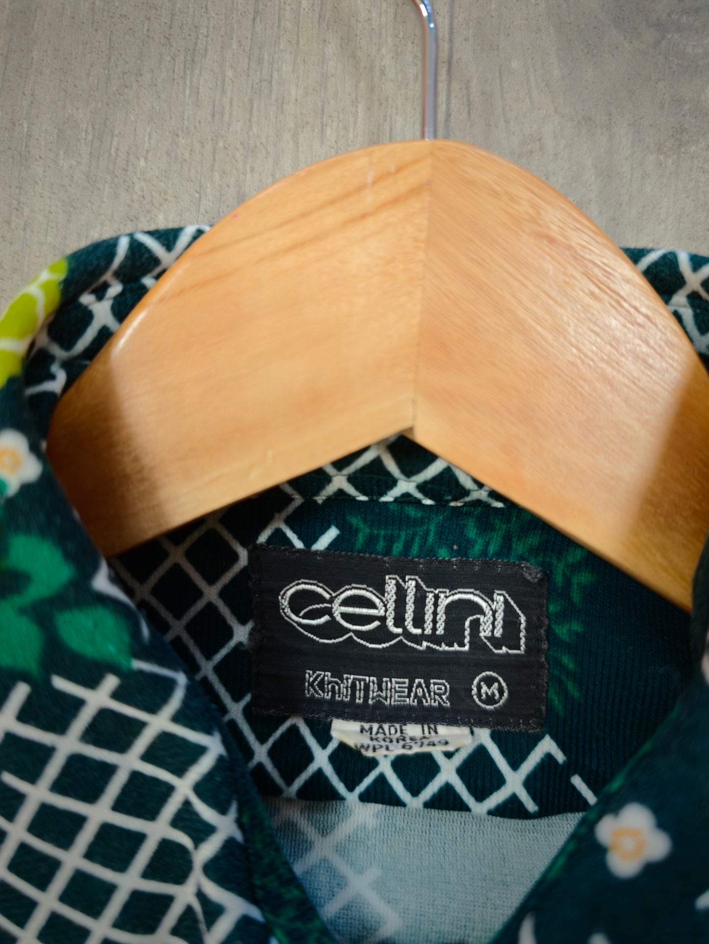 1970s Cellini floral dagger collar shirt