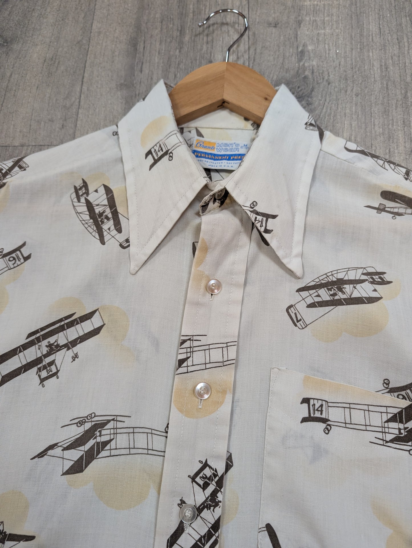 1970s Grants novelty aeroplane print dagger collar shirt