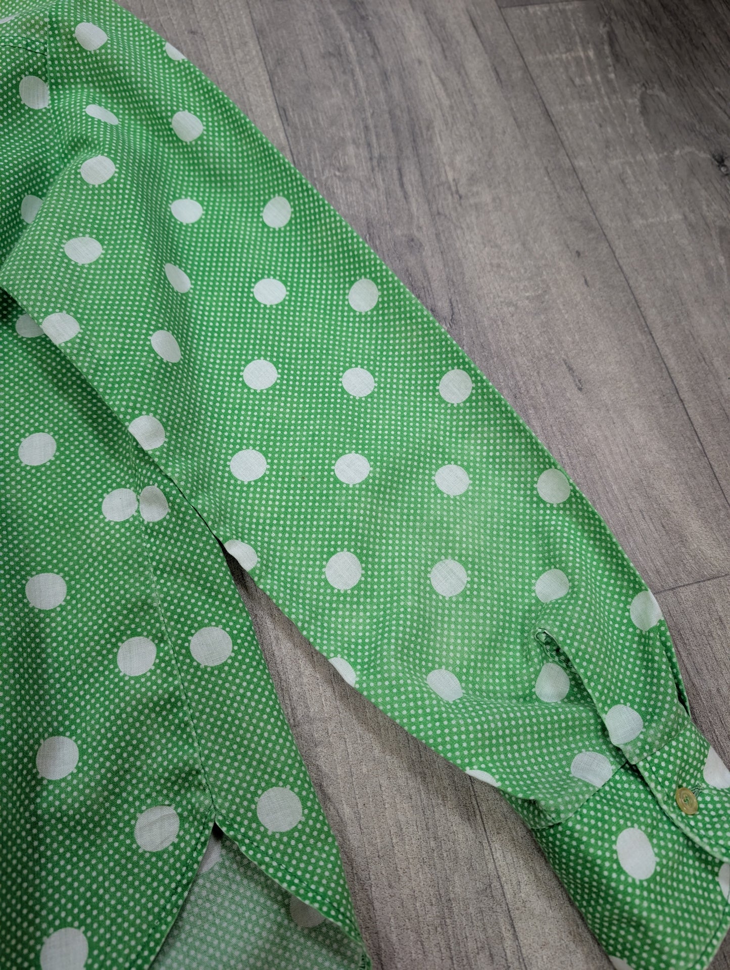 1970s green & white polka dot dagger collar shirt - M