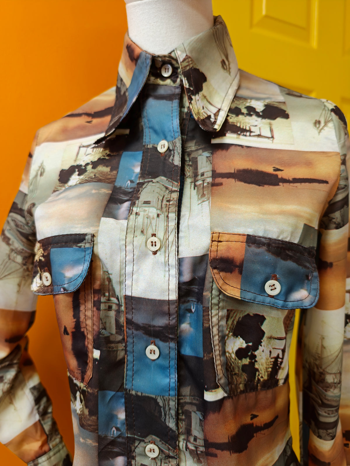 1970s photo print dagger collar shirt - XS