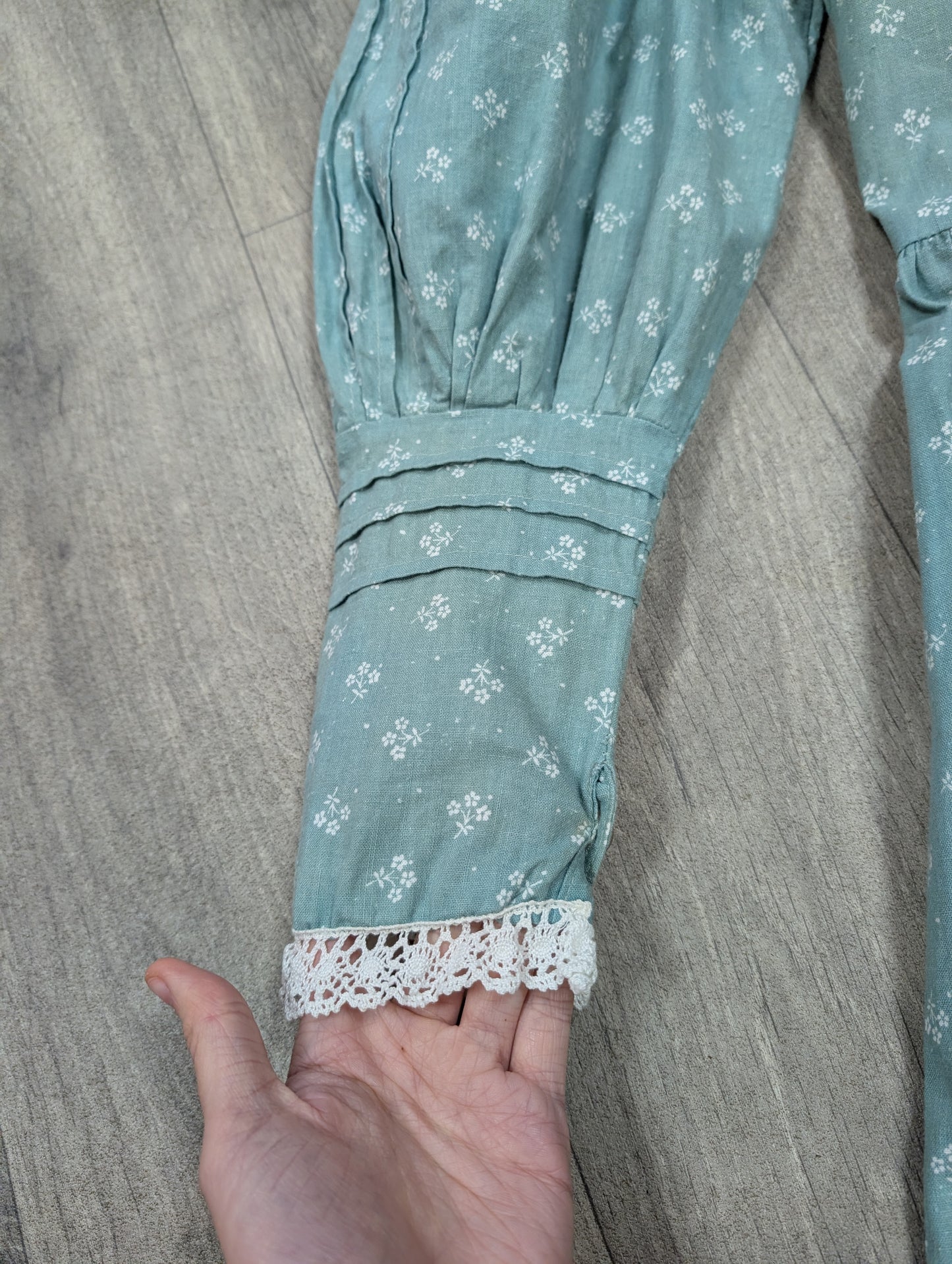 1970s Laura Ashley made in Wales green maxi dress - S/M/10/12