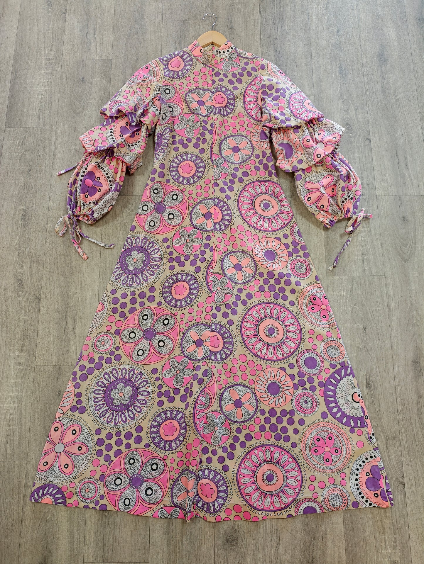 1960s Richard Shops psychedelic pink maxi dress - S