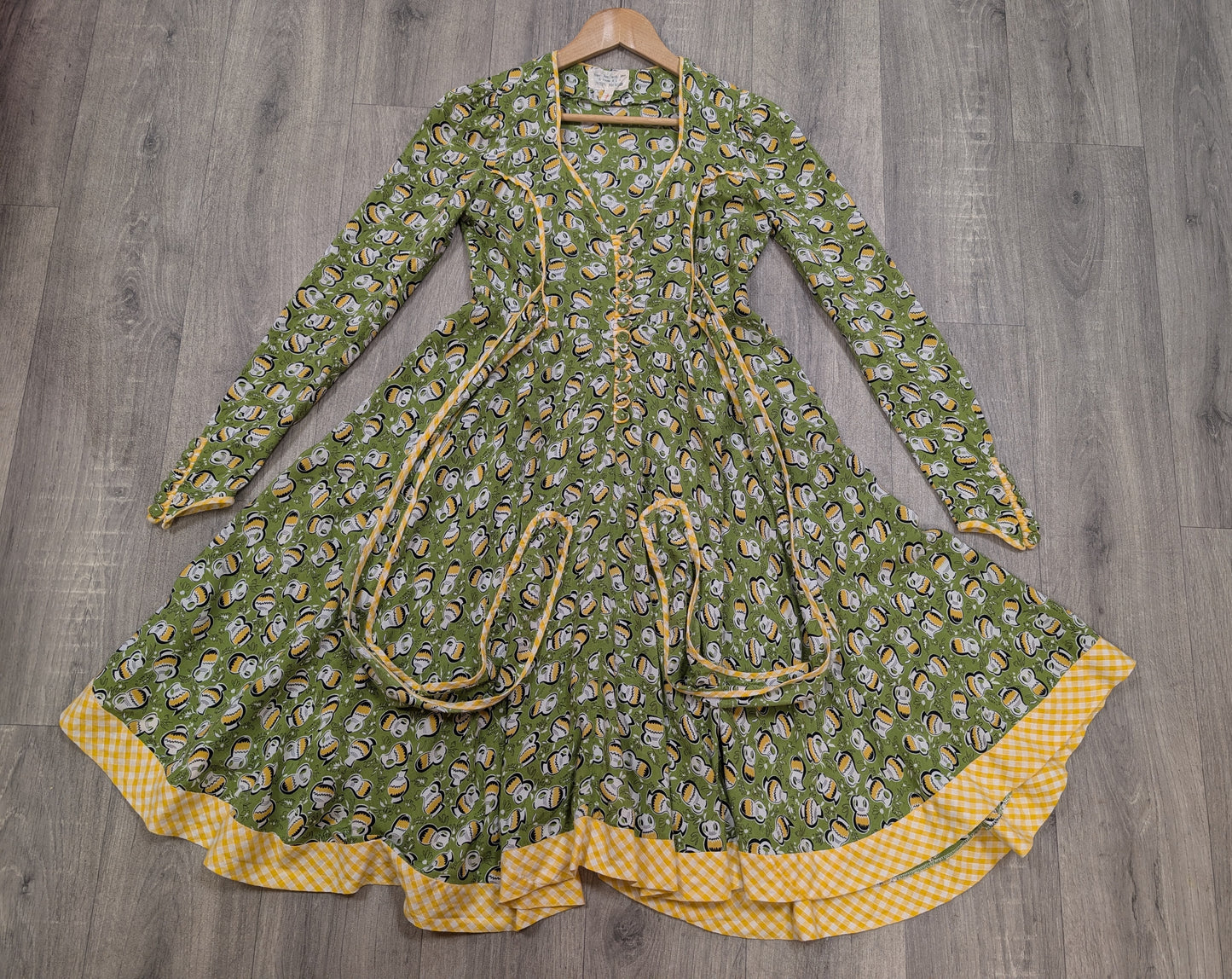1970s Miss Mouse green & yellow novelty print dress - S/8