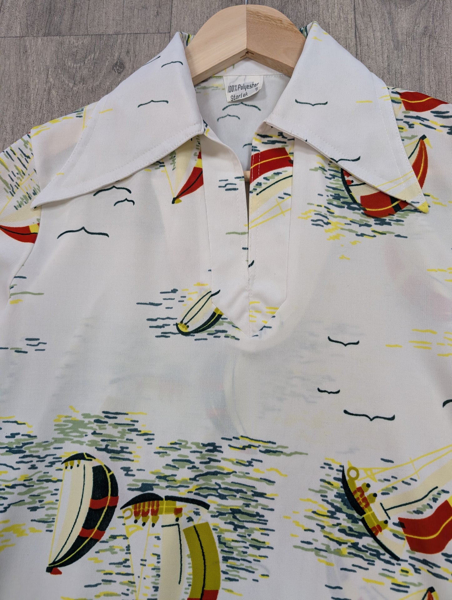 1970s novelty nautical boat print shirt