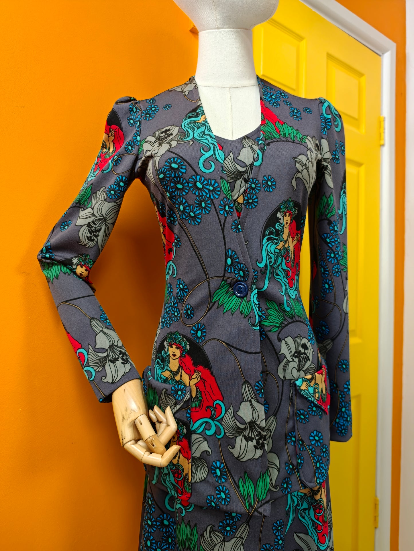 1970s Suku San novelty Art Nouveau print halter neck maxi dress & jacket - XS/S/6/8