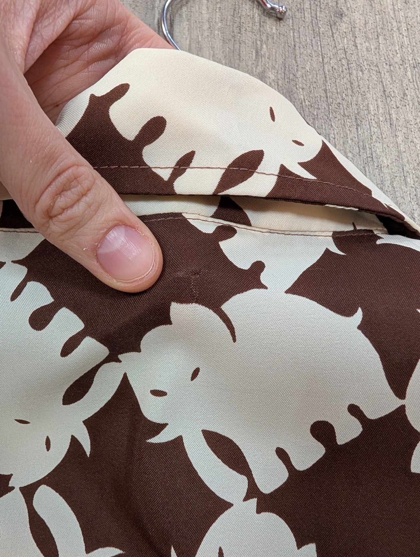 1970s novelty elephant print dagger collar shirt - M