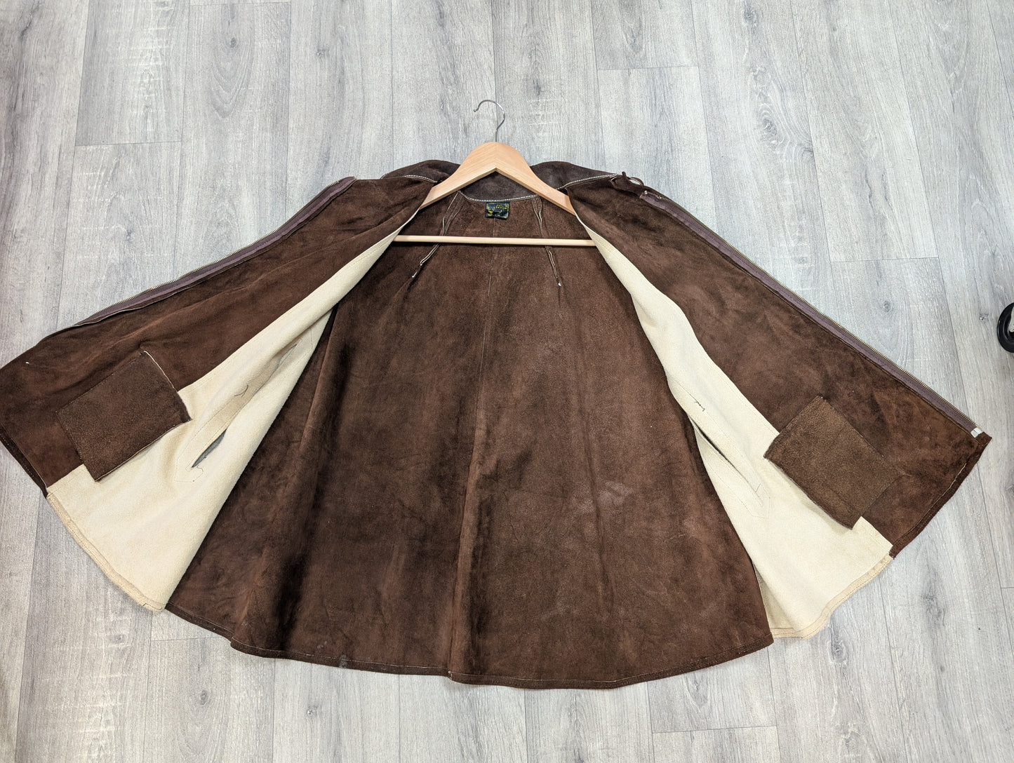 60s/70s Mexican suede cape