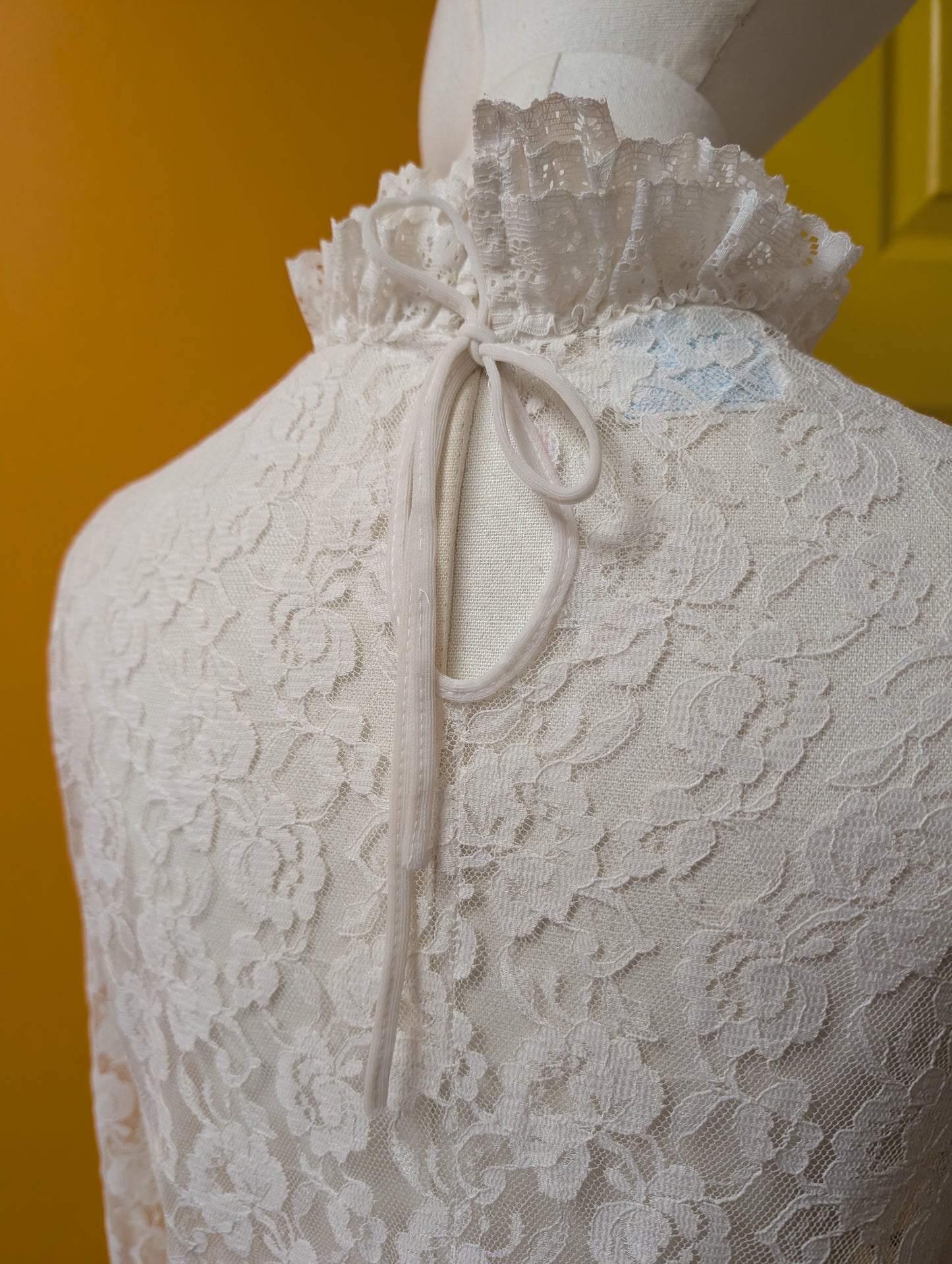 60s/70s Dorothy Perkins white nylon lace tunic - XS/S