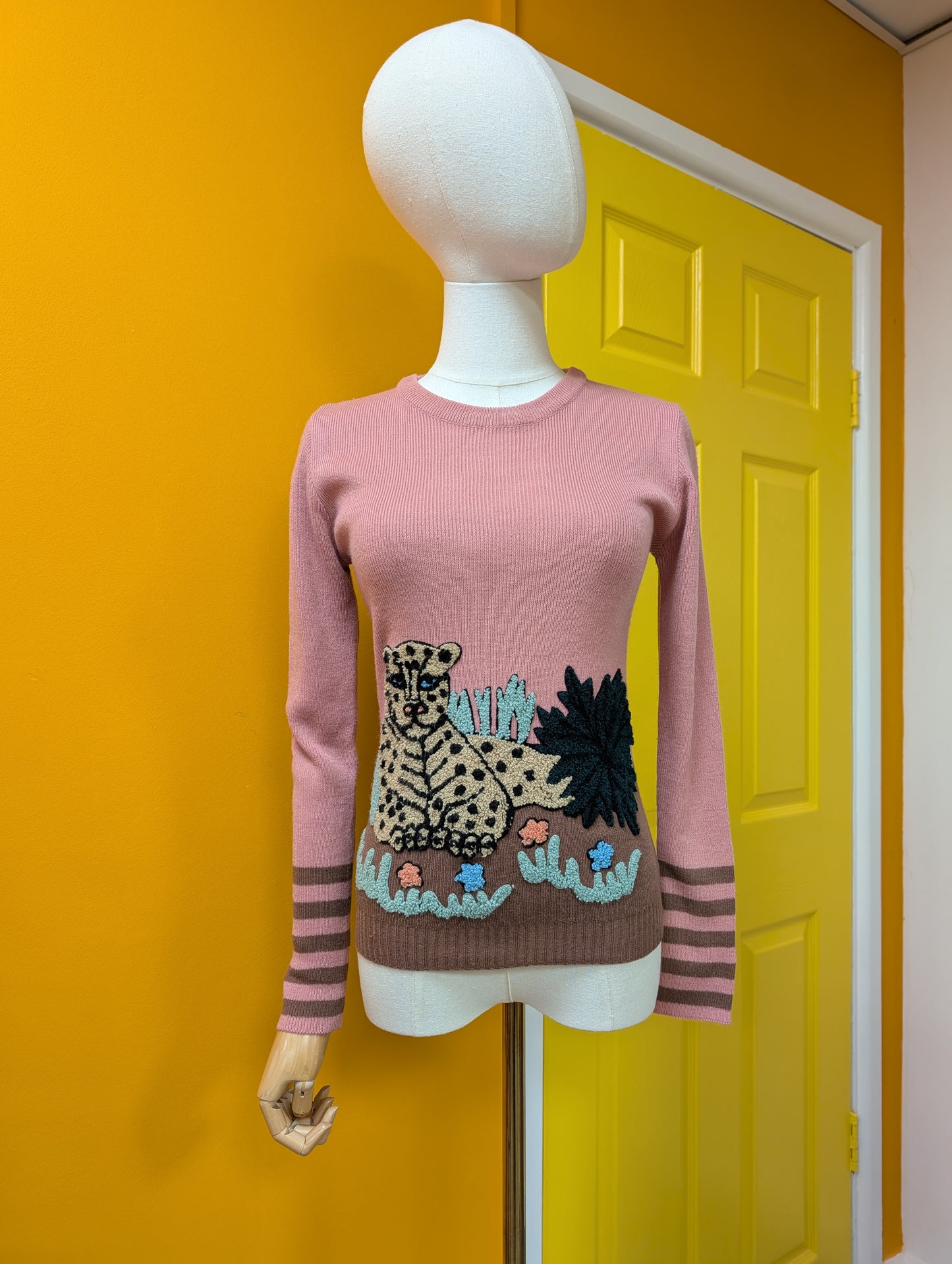 1970s acrylic cheetah/cat jumper - XS