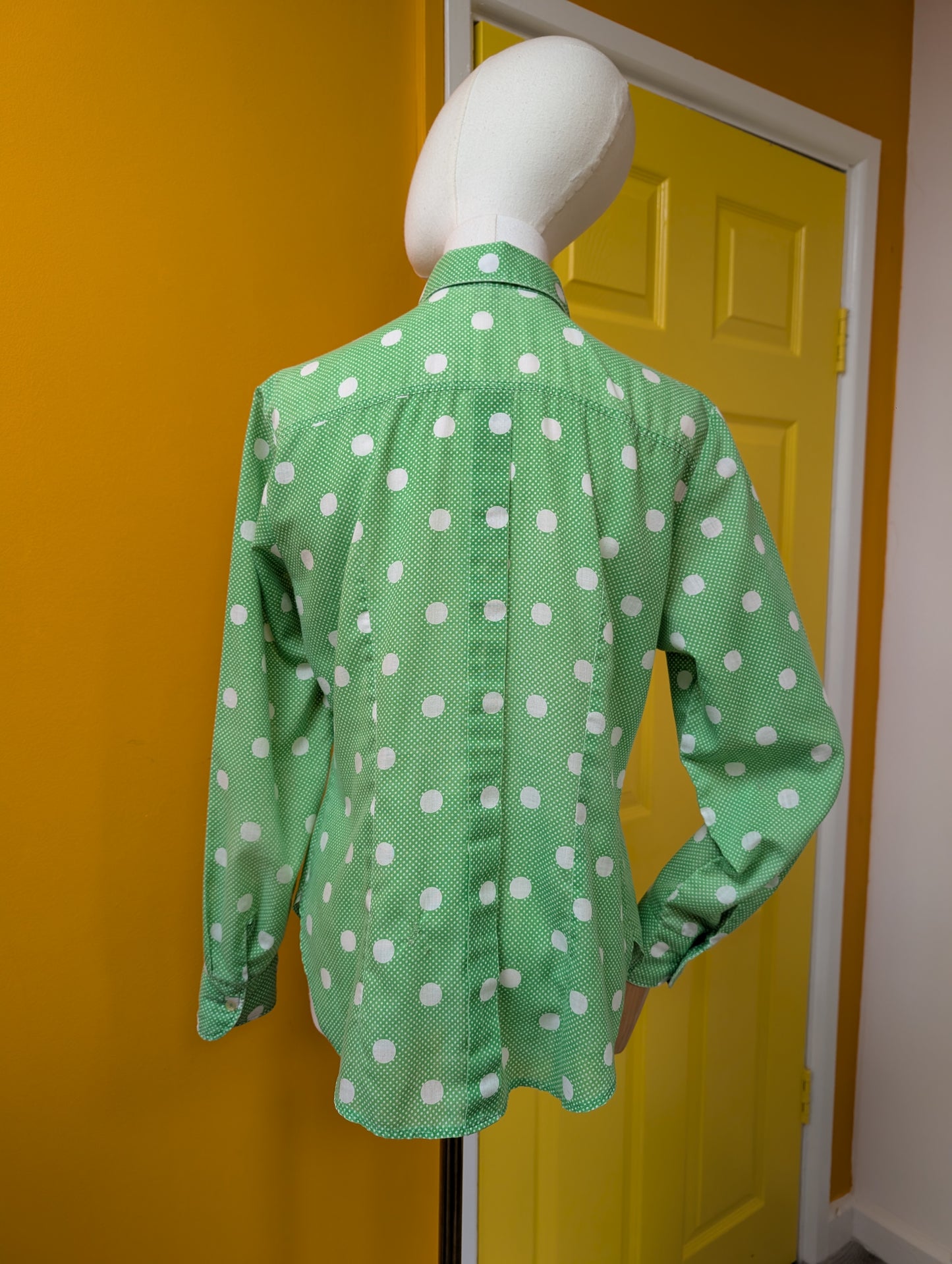 1970s green & white polka dot dagger collar shirt - M