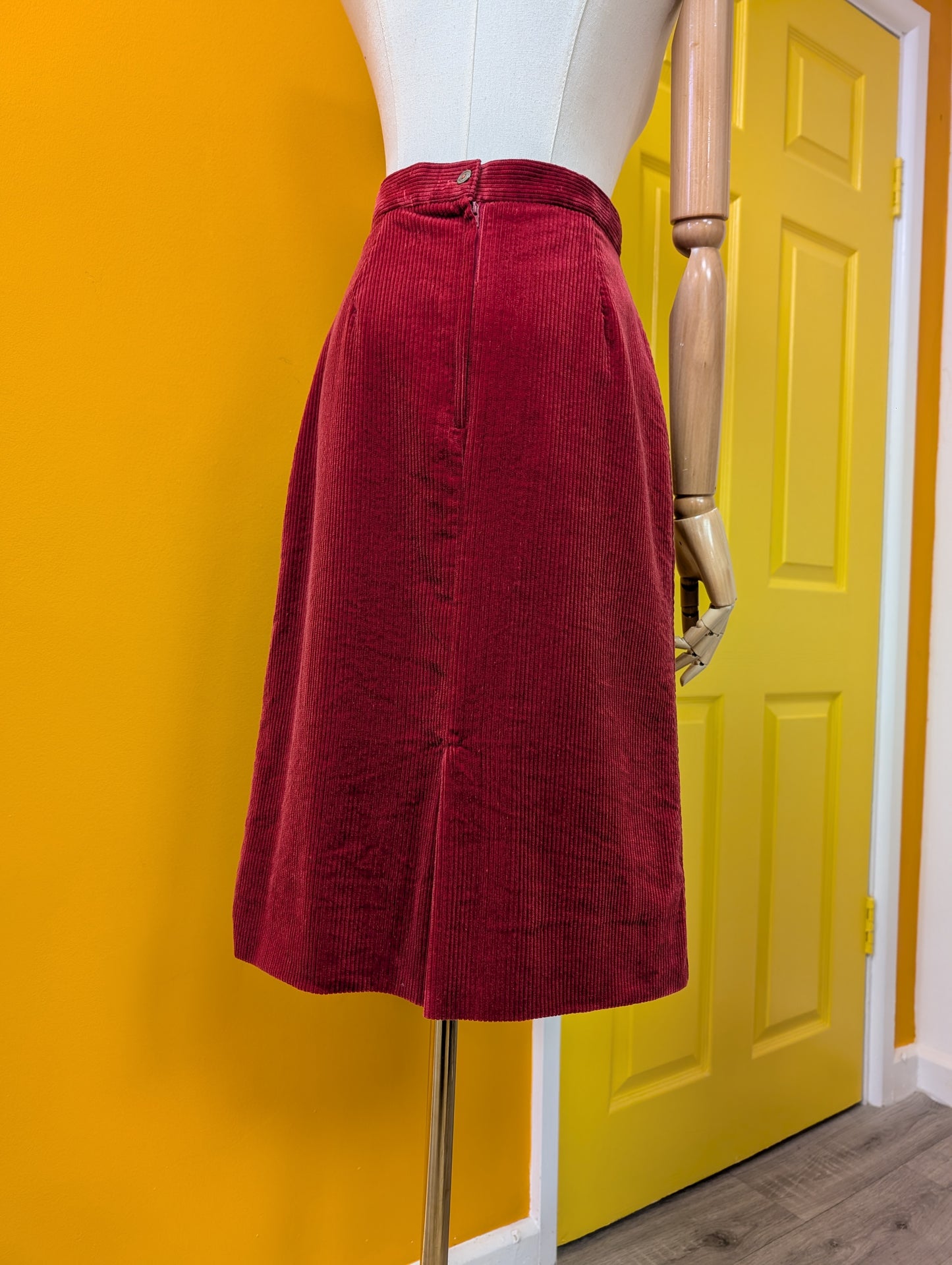 1980s Laura Ashley corduroy skirt - 25.5" waist