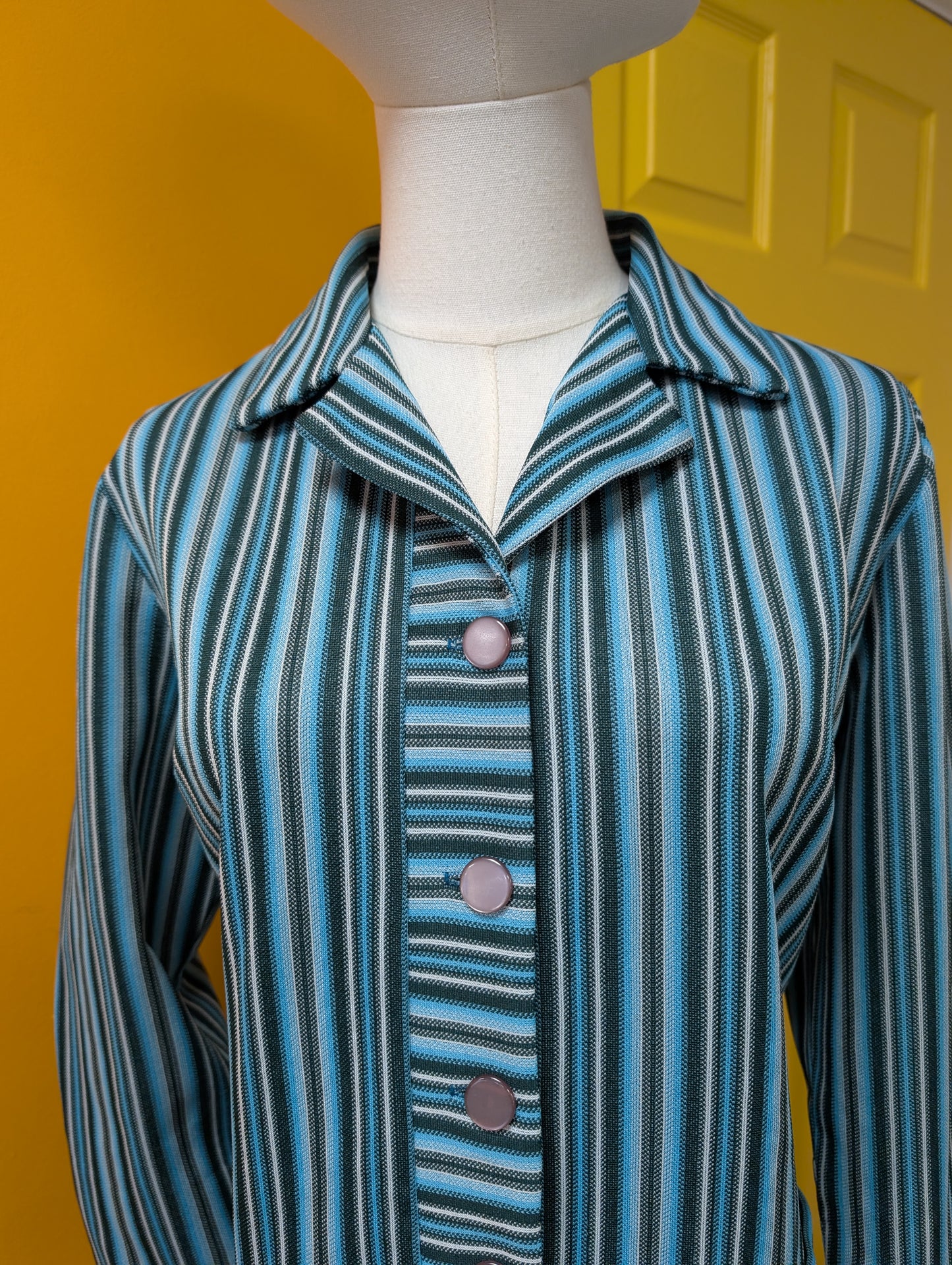 1960s striped crimplene dress - L/18