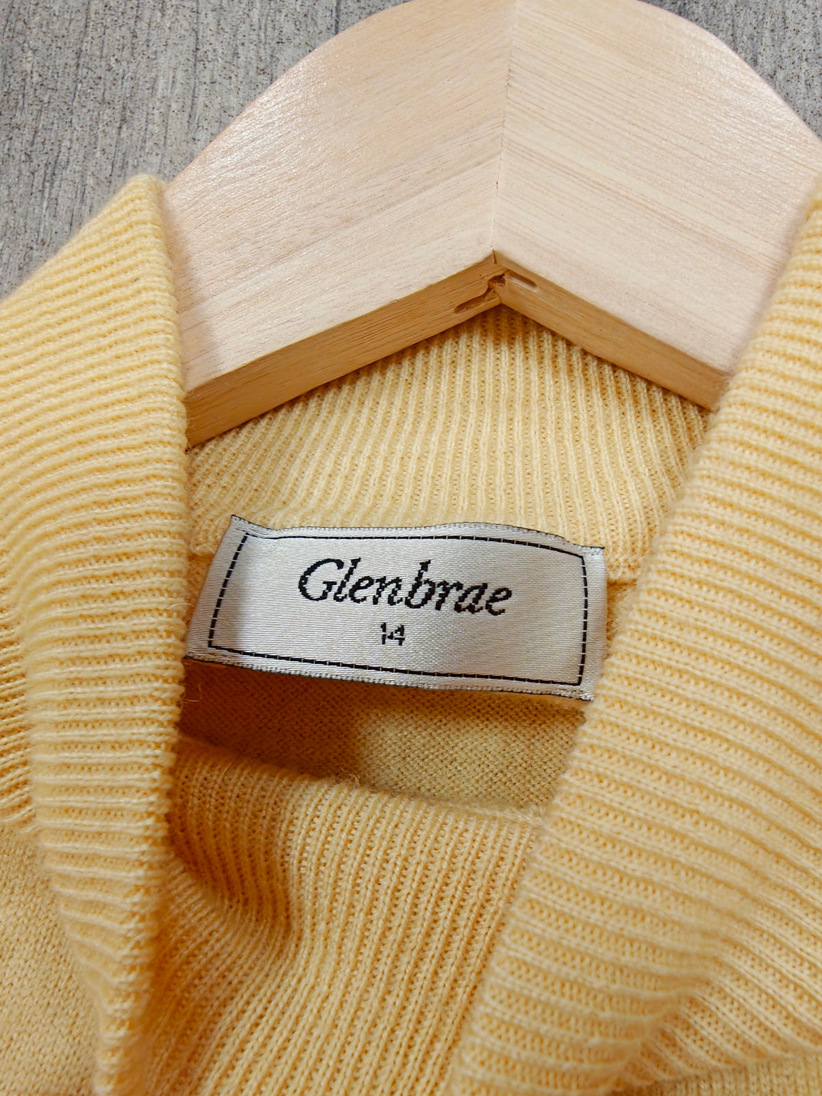 1990s Glenbrae pale yellow wool jumper