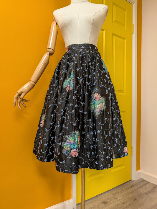 1950s embroidered and hand painted skirt - 25" waist