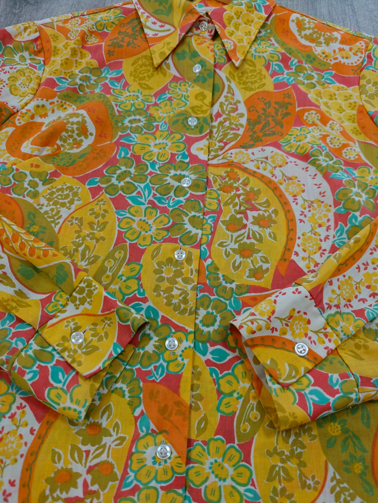 60s/70s psychedelic paisley print dagger collar shirt - M/L