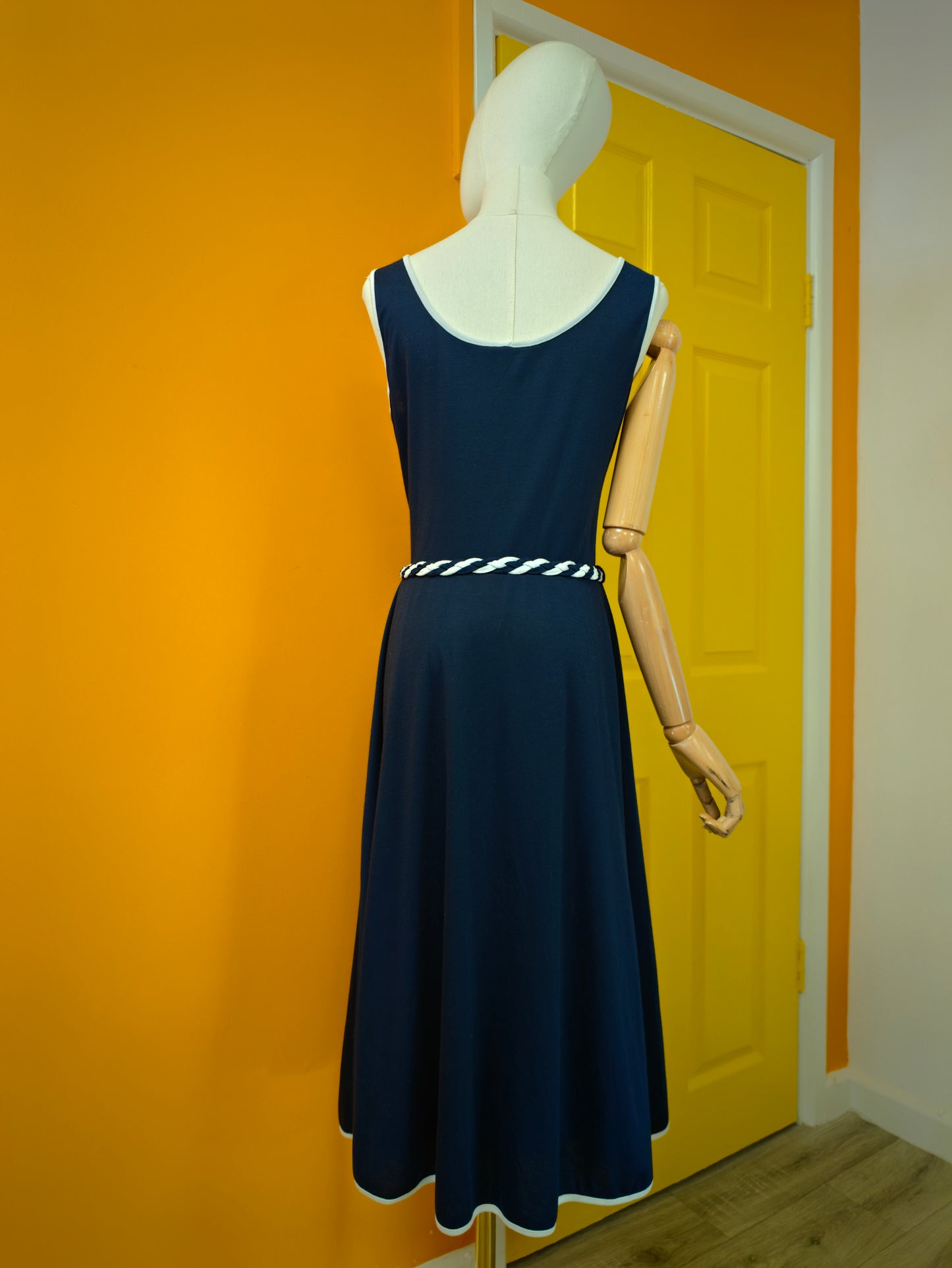 70s/80s Oyster navy & white dress - 10/12