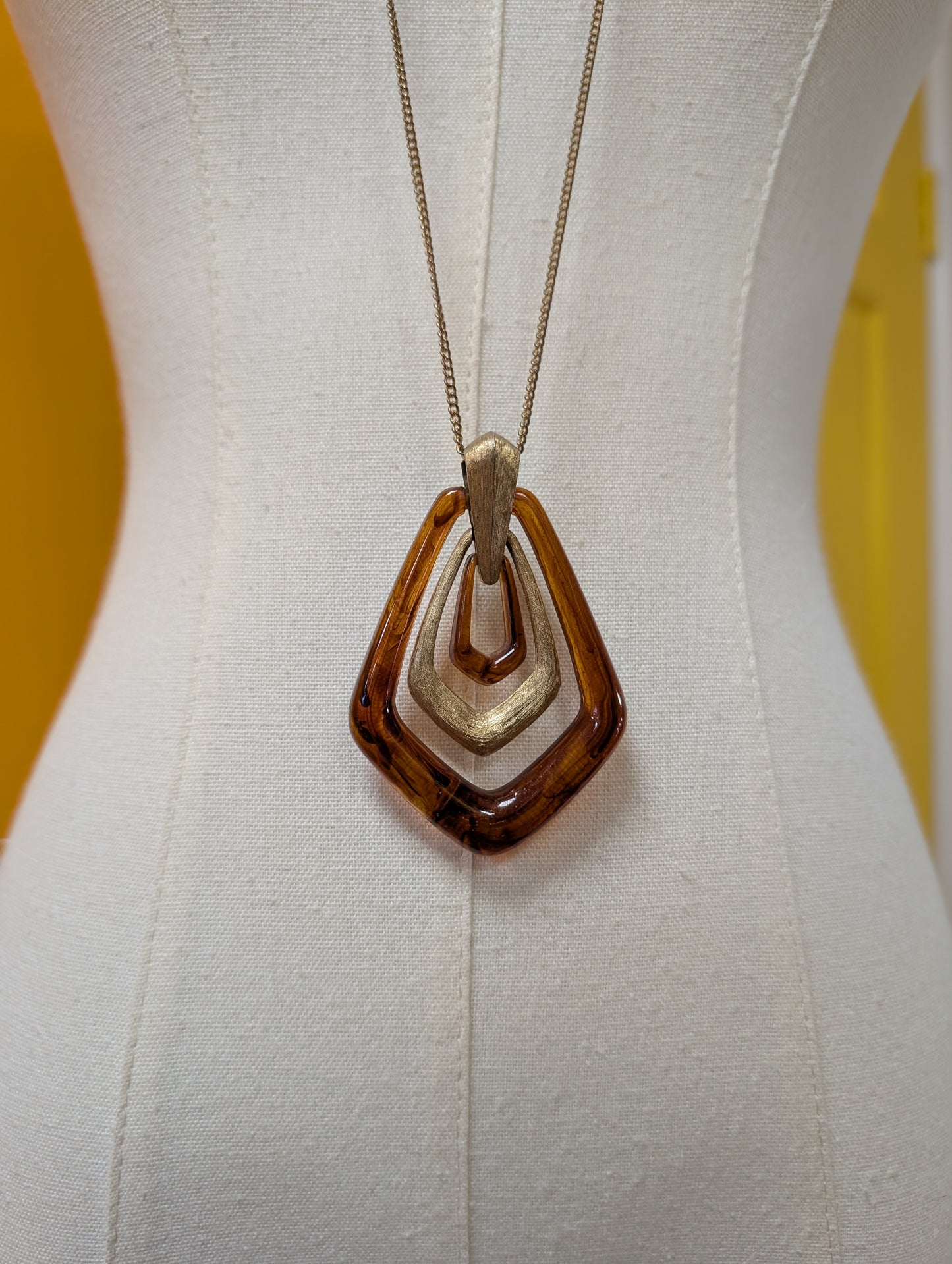 1970s Avon necklace