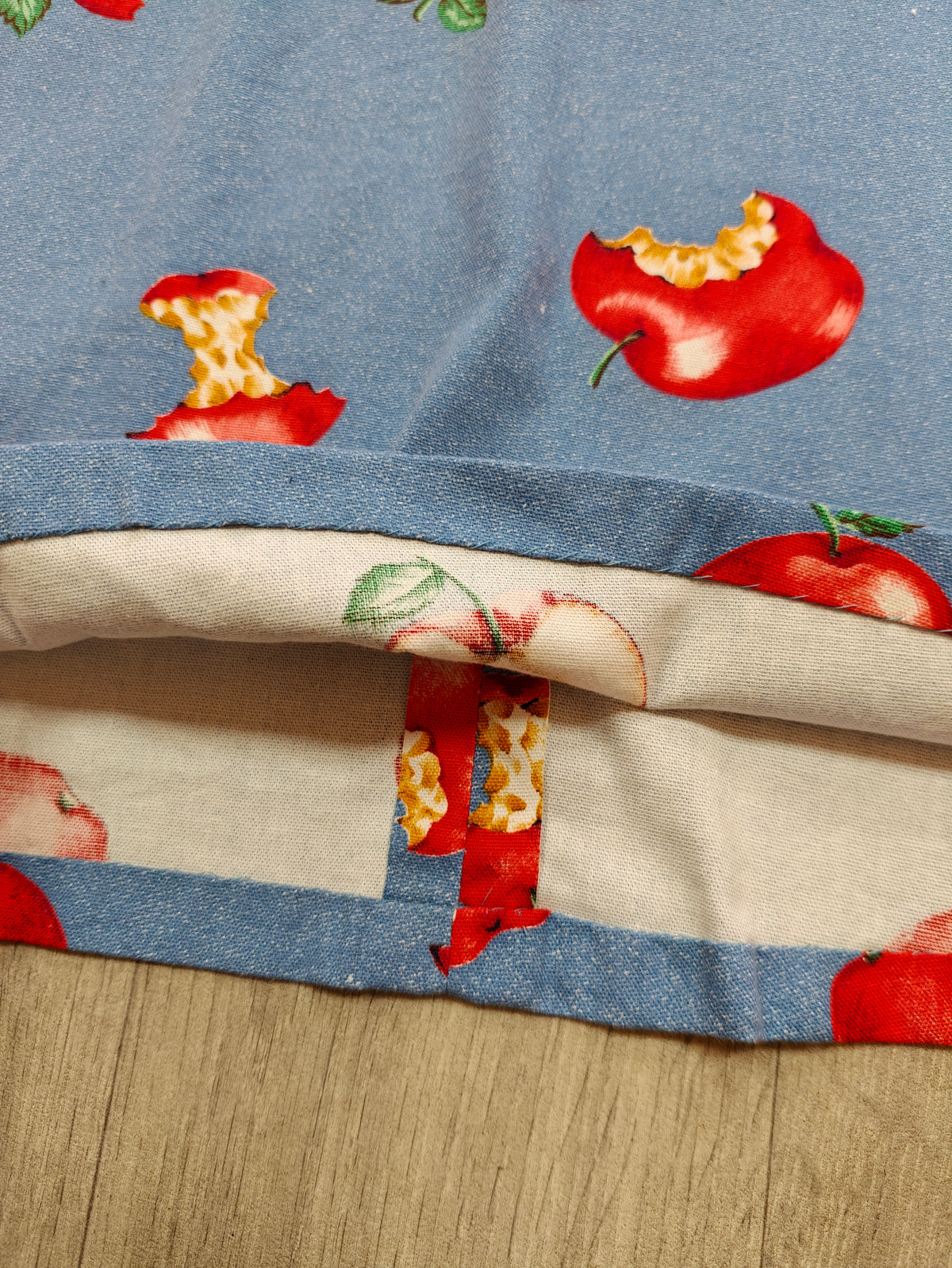 1970s Darling Hager apple print pinafore dress - M/12
