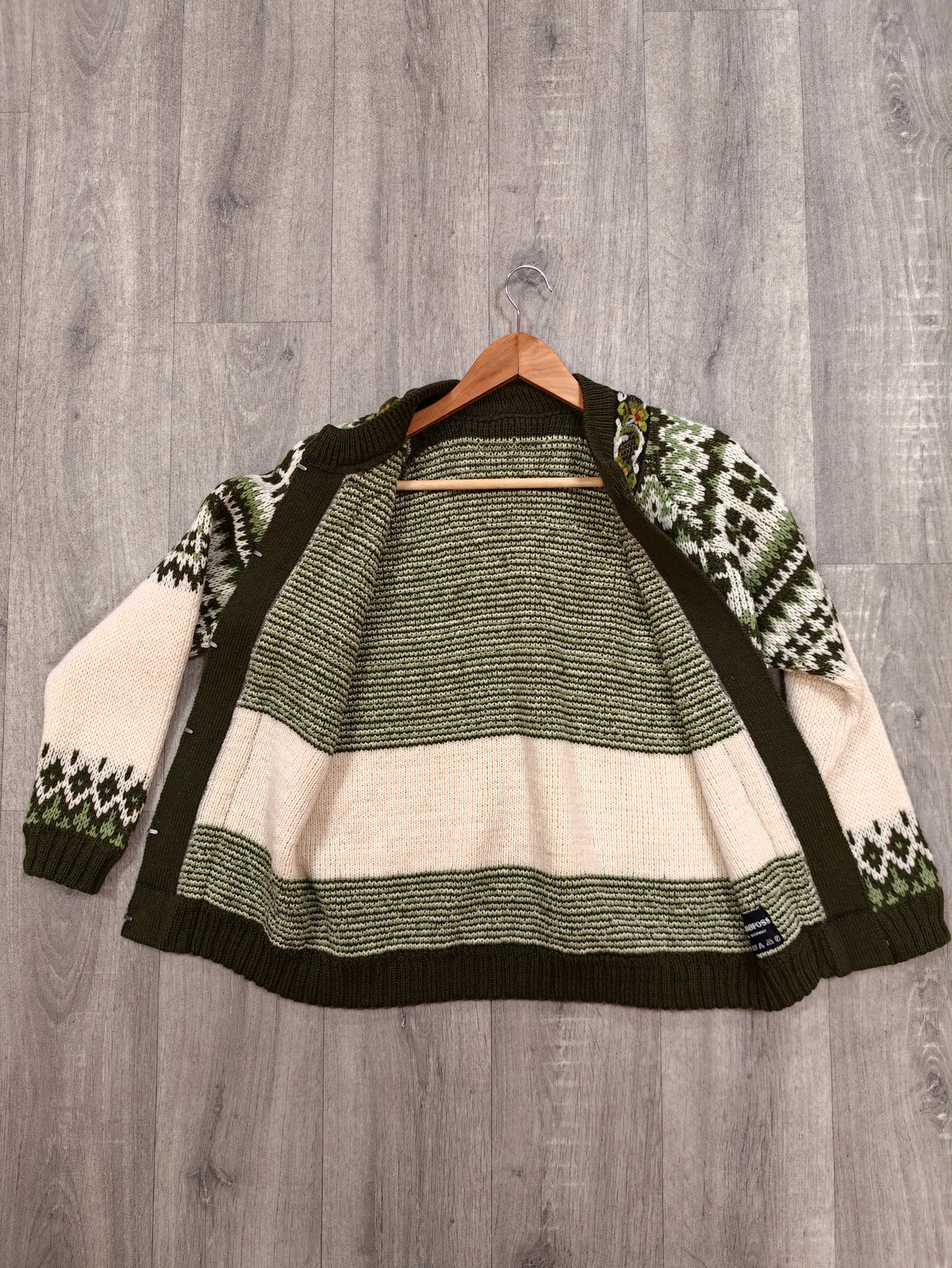 Norwegian green wool cardigan - S