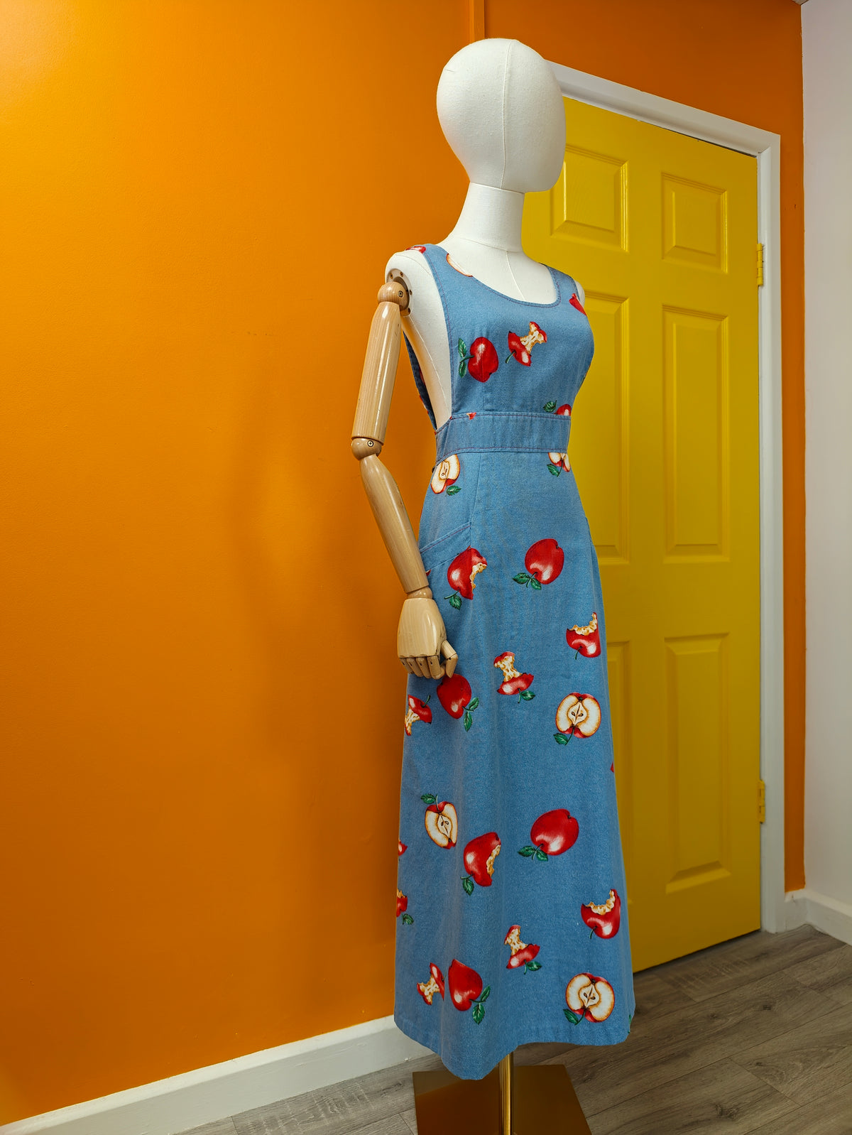 1970s Darling Hager apple print pinafore dress - M/12