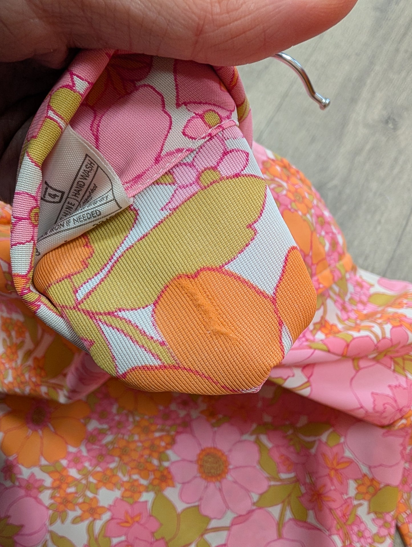 Keynote psychedelic pink/orange floral shirt - M/L