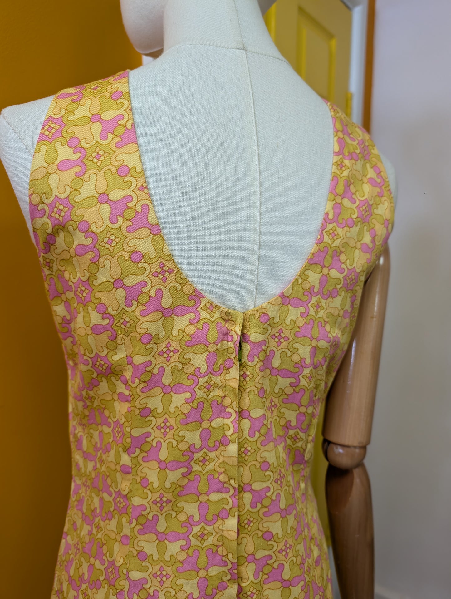 1960s Kay Sports psychedelic cotton mini dress - S/8/10
