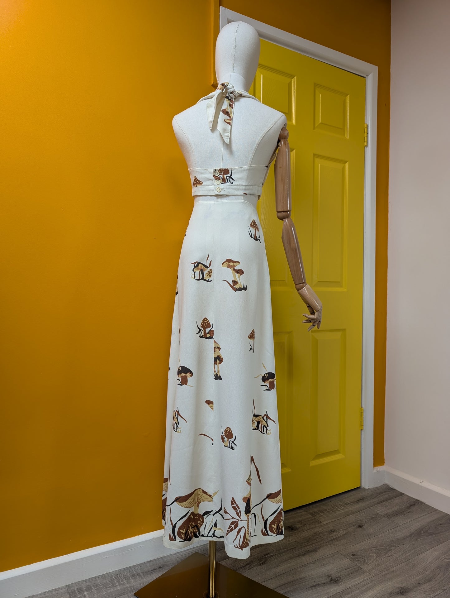 1970s novelty mushroom print halter top and skirt - S/8