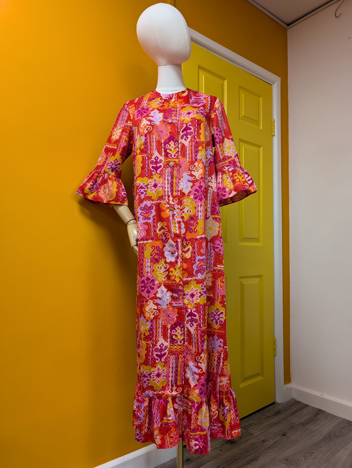 1960s St Michael psychedelic cotton housecoat with belt - S/8/10