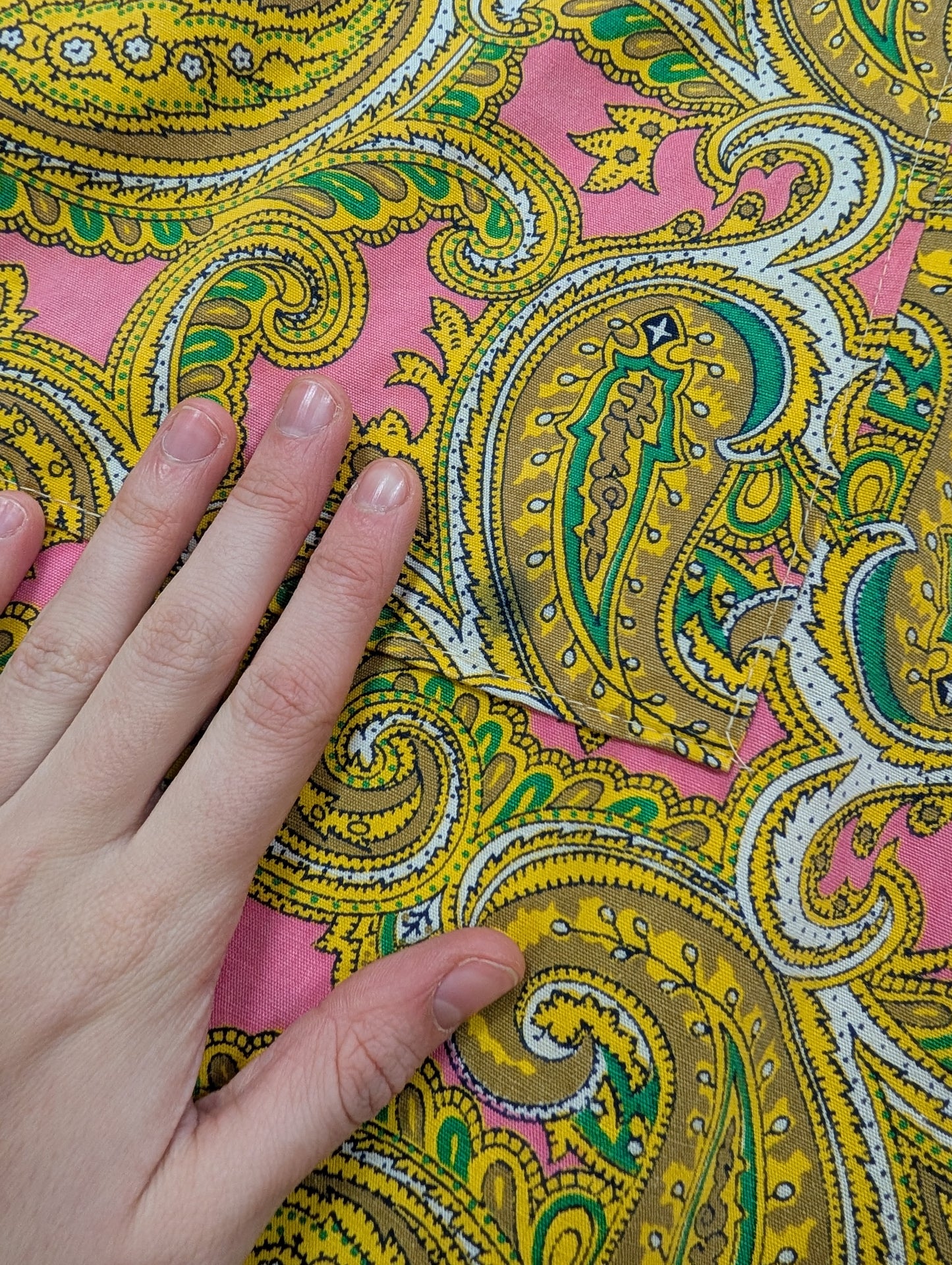 1960s A Fantasy Creation pink paisley cotton housecoat - M/L