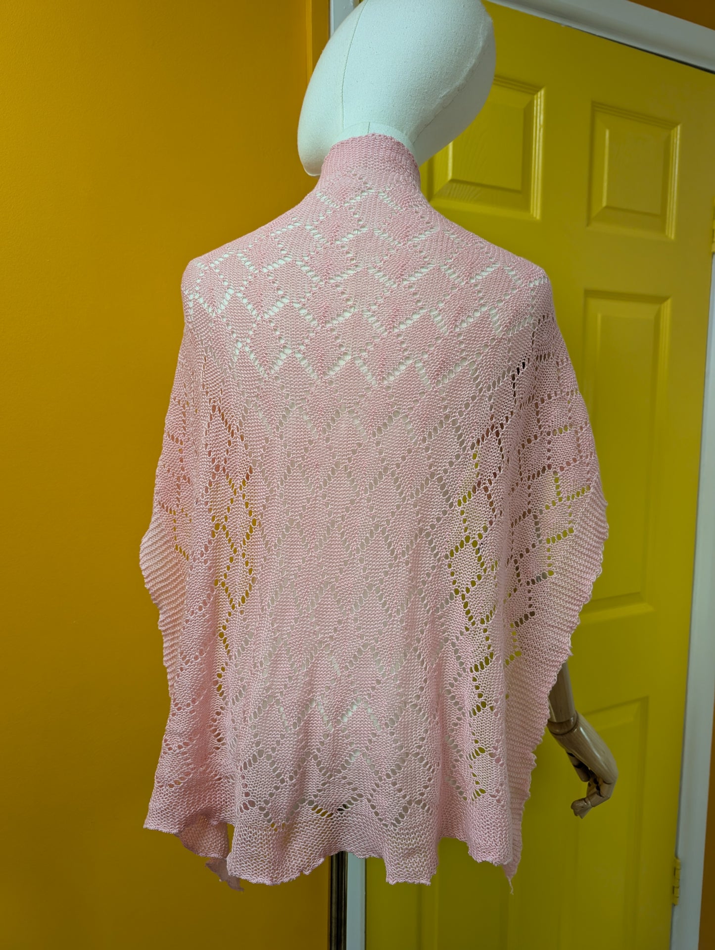 80s/90s Laura Ashley pink cotton shawl/scarf