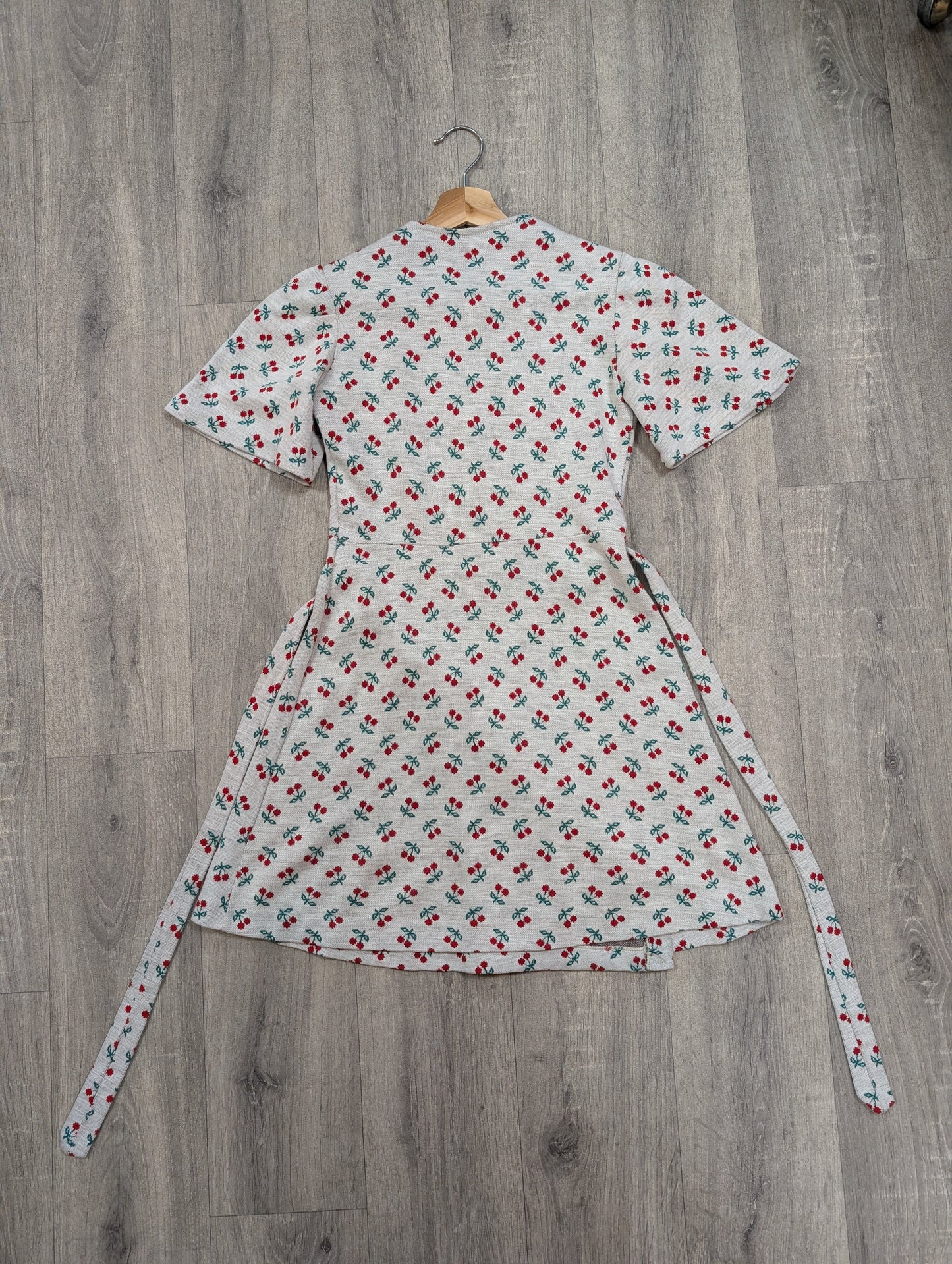 1970s cherry wrap dress - XS/S