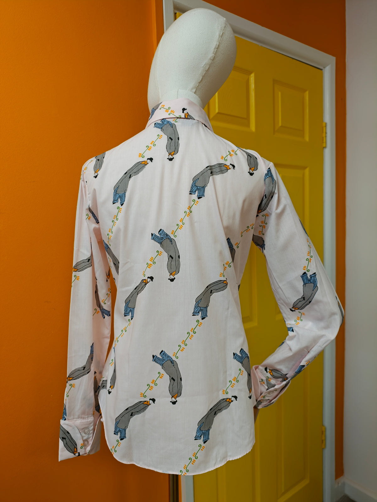 1970s Jean Rive novelty print dagger collar shirt - S