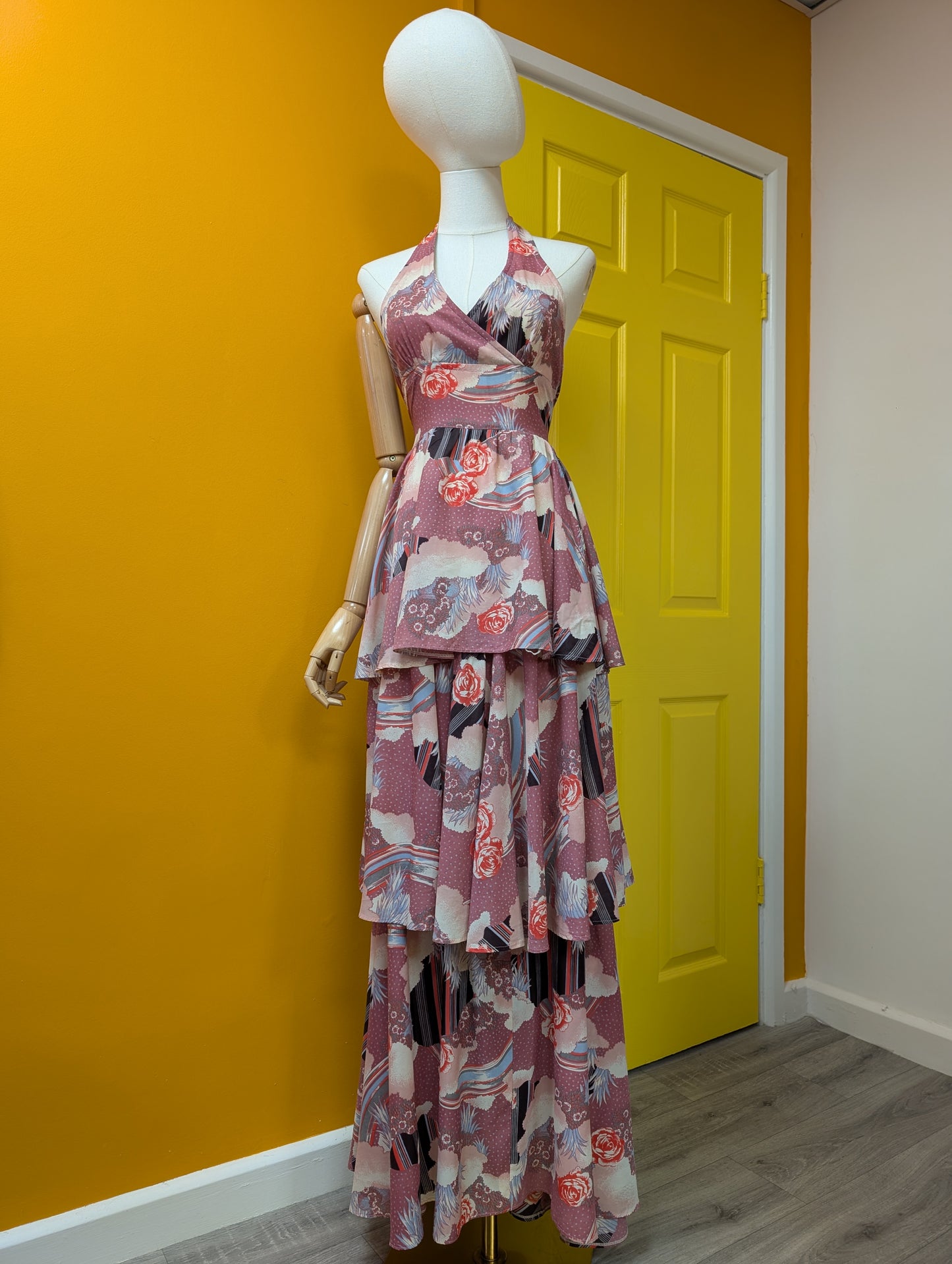 1970s halter neck tiered maxi dress - XS/6