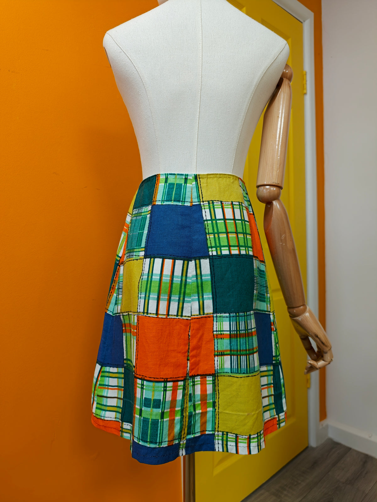 60s/70s patchwork print mini skirt - 24" waist
