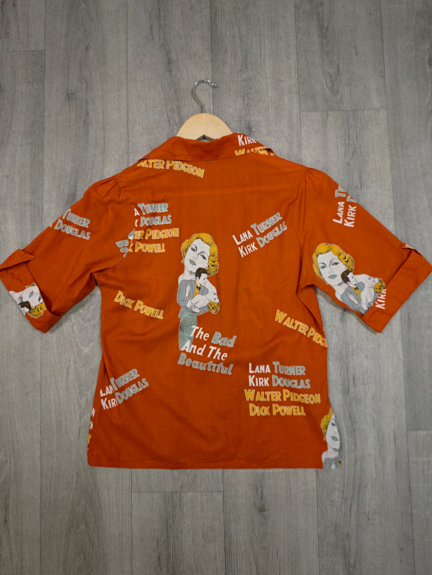 1970s Bellini novelty 'The Bad and the Beautiful' print shirt - S/M